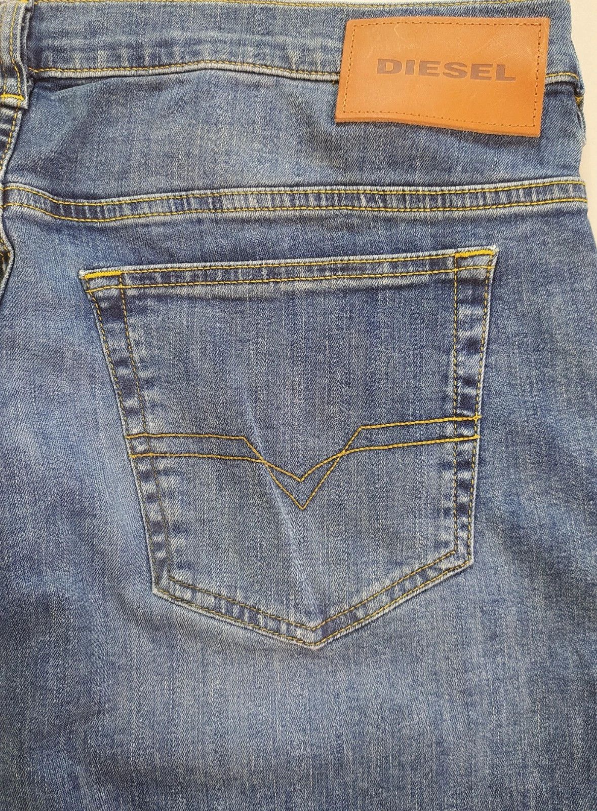 Diesel Diesel D-YENNOX L.30 MENS JEANS T/9881 Size US 36 / EU 52 - 10 Thumbnail