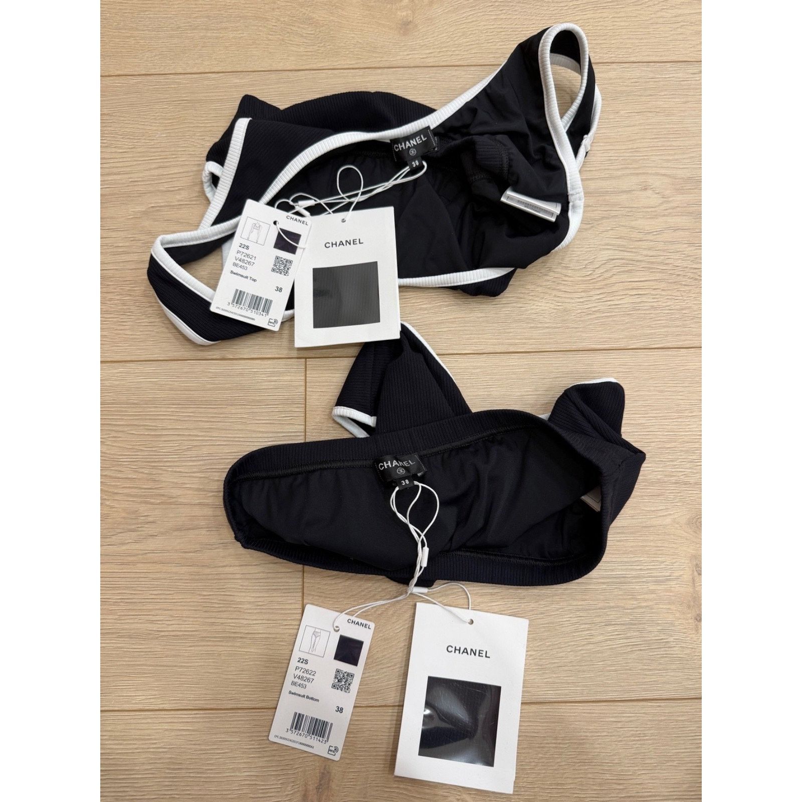 Chanel Chanel 22S Black White Crystal CC Logo Bikini Swimsuit 38 Size S / US 4 / IT 40 - 14 Thumbnail
