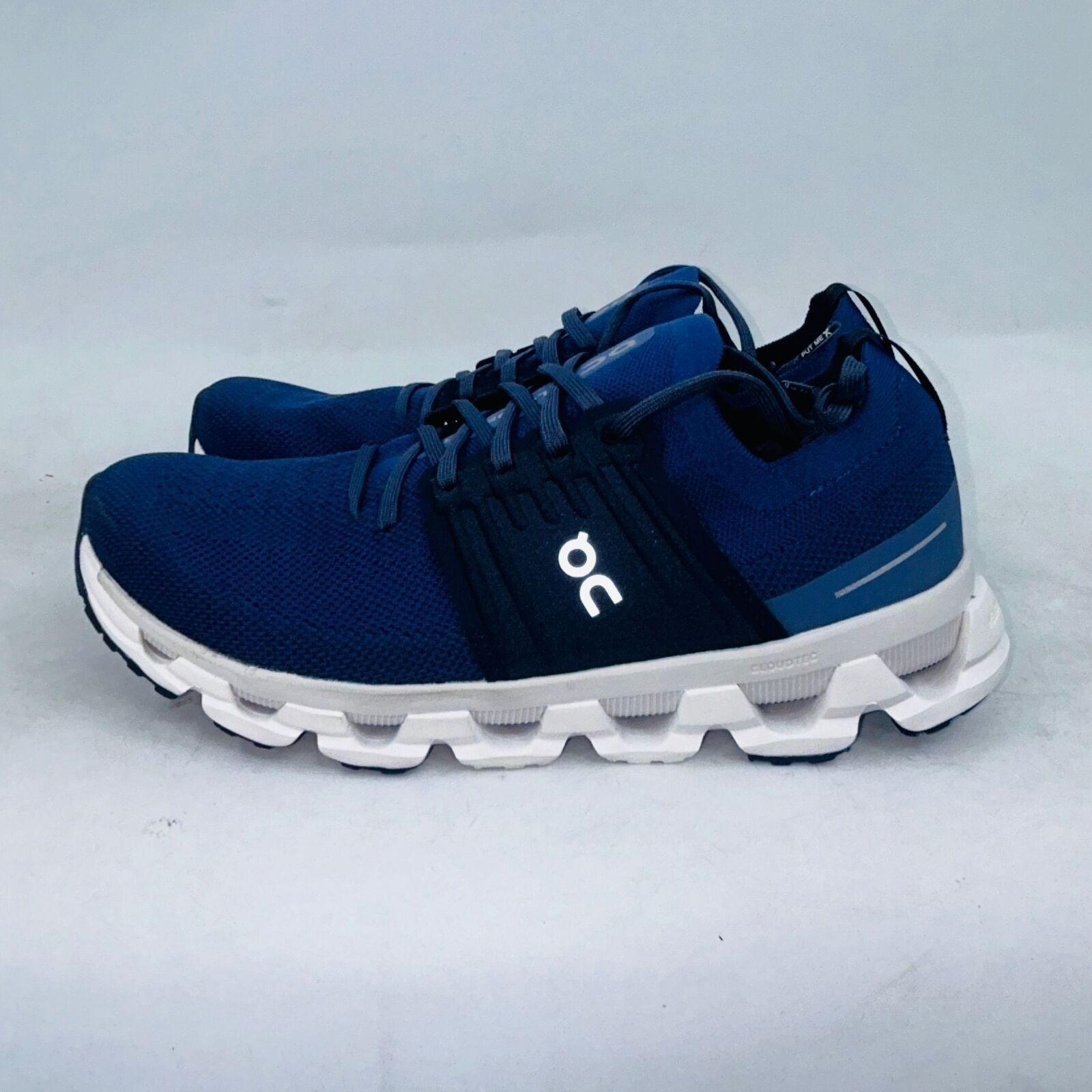 On MEN'S CLOUDSWIFT 3 "MIDNIGHT" ATHLETIC SNEAKERS SIZE 10D Size US 10 / EU 43 - 4 Thumbnail