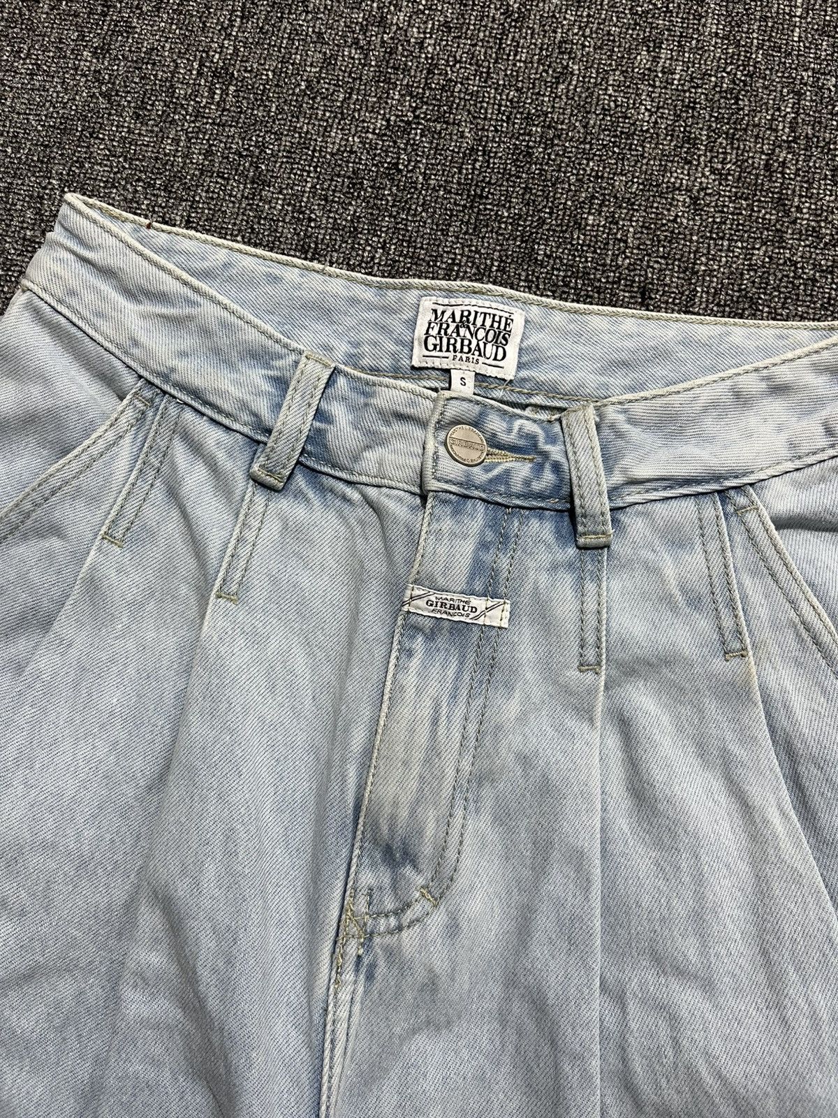 Marithe + Francois Girbaud jeans short pleated baggy pants Size US 28 / EU 44 - 2 Thumbnail