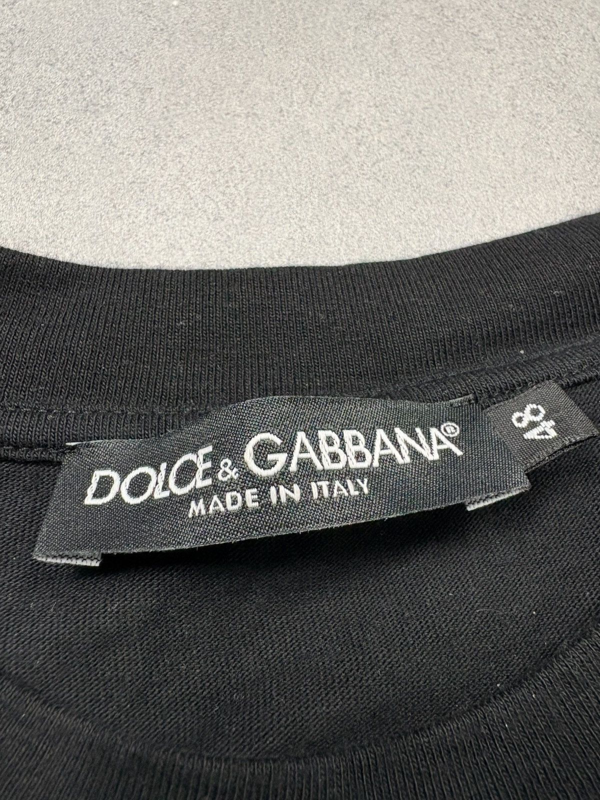 Dolce & Gabbana Dolce & Gabbana DG Milano Gold Logo Limited Edition T-Shirt Size US M / EU 48-50 / 2 - 12 Thumbnail