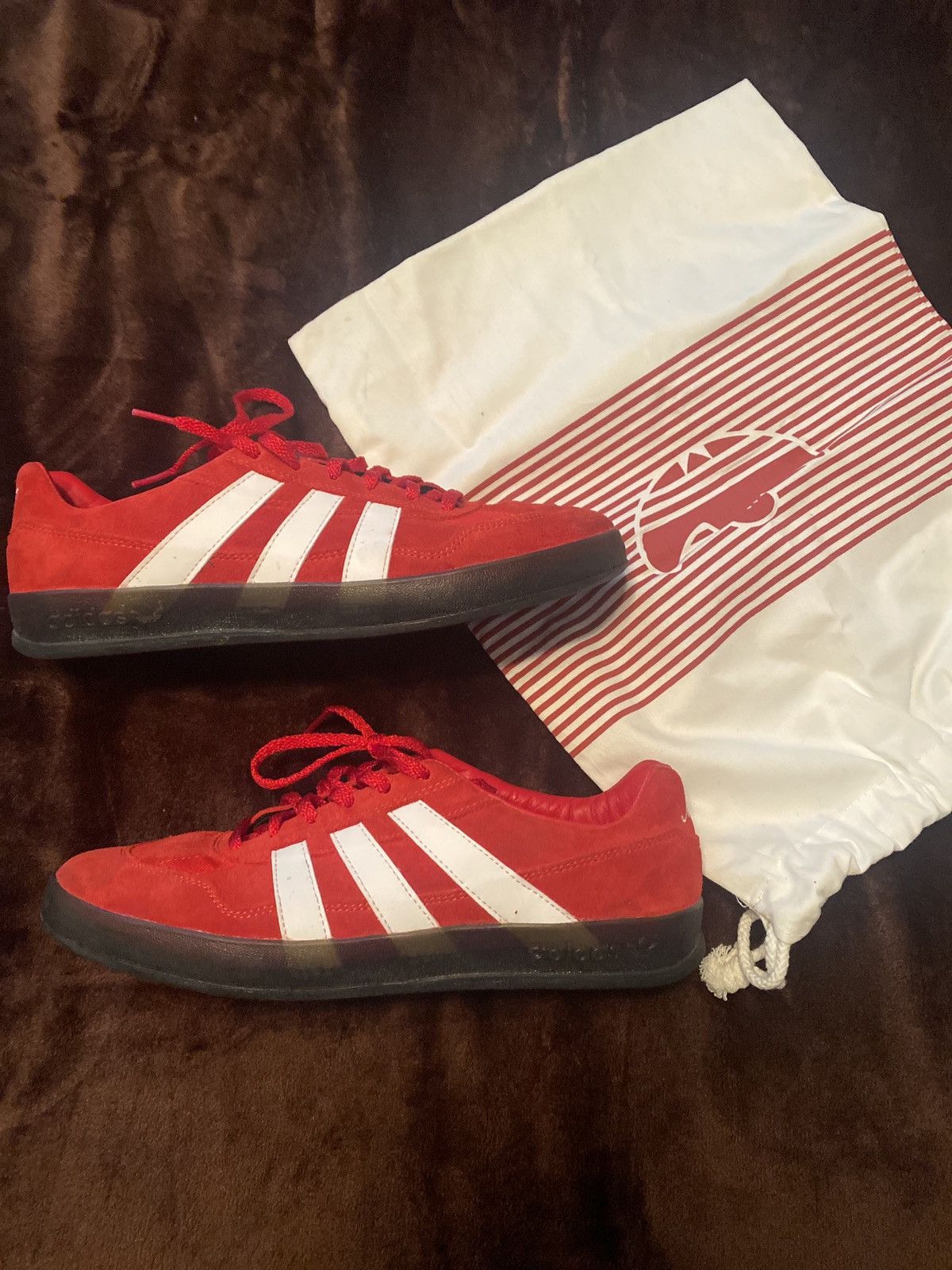 Adidas Adidas ALOHA SUPER sz9 Red Mark Gonzales Size US 9 / EU 42 - 1 Thumbnail