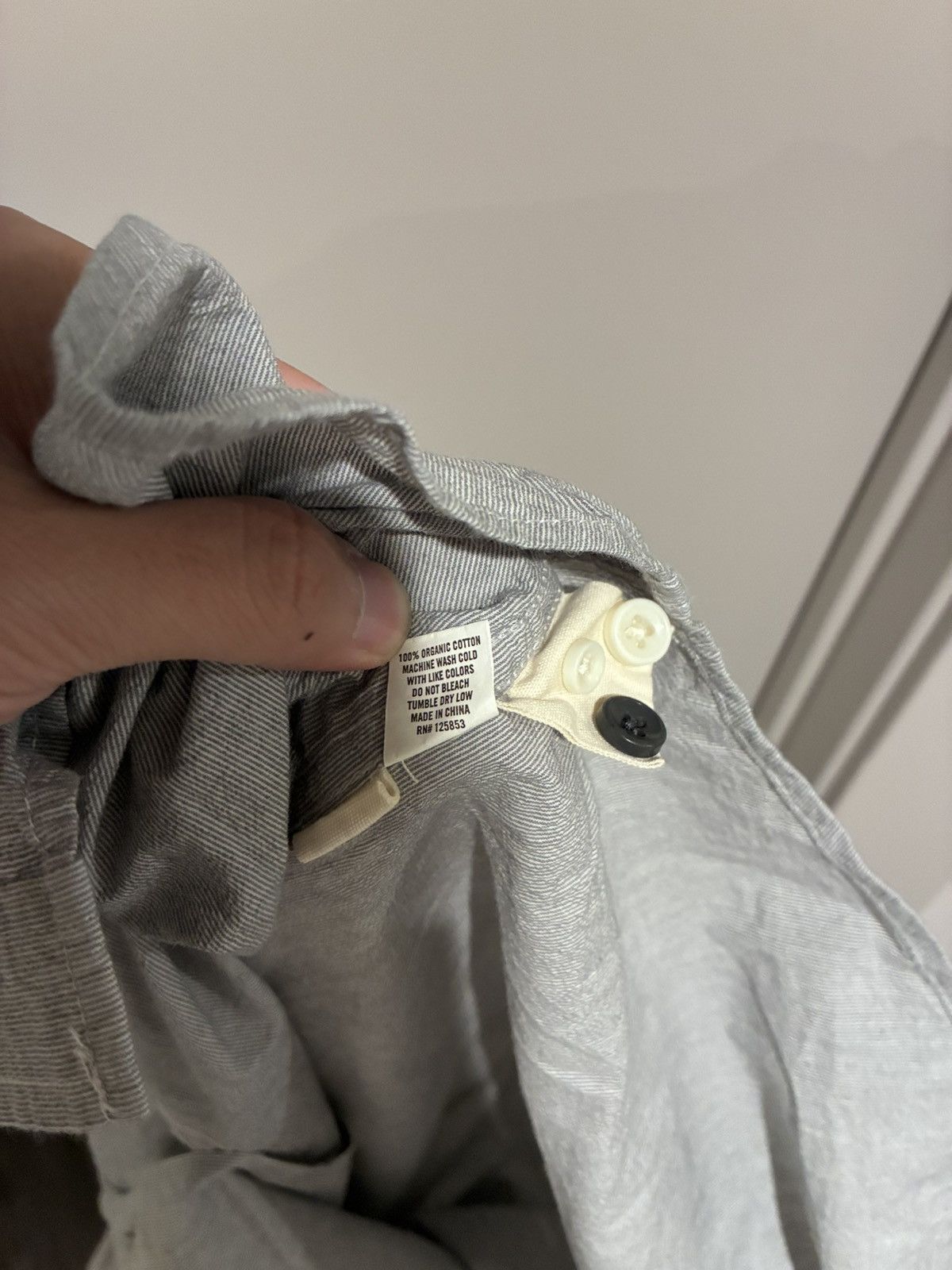 Taylor Stitch Micro seersucker shirt Size US L / EU 52-54 / 3 - 4 Thumbnail