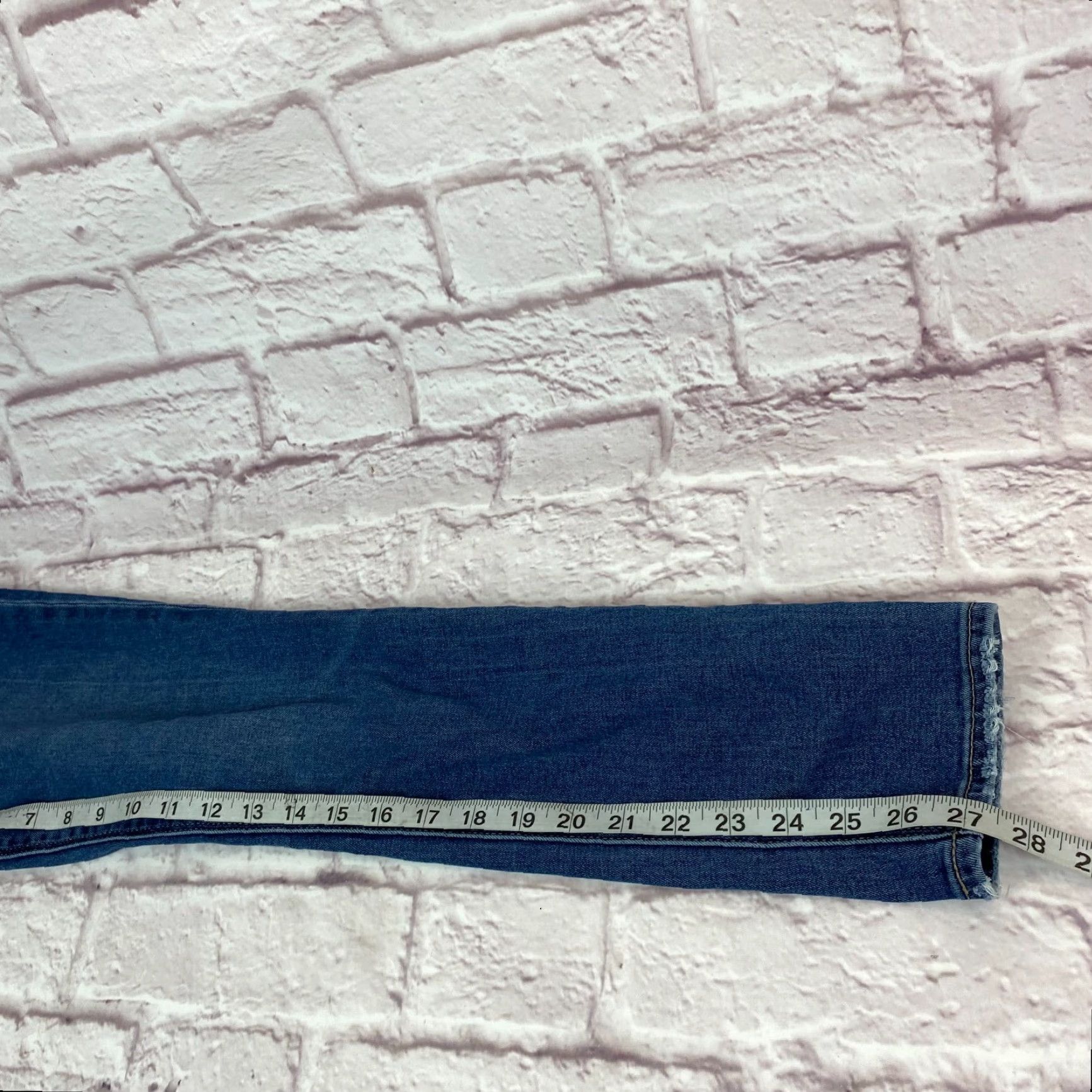 Lucky Brand Lucky Brand Jeans Womens Size 4/27 Lolita Skinny Low-Rise Raw Hem Medium Wash Blue 90s Size 27" / US 4 / IT 40 - 7 Thumbnail