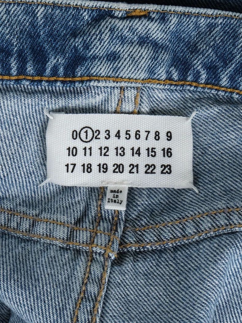 Maison Margiela Maison Margiela SS18 washed straight jeans Size 25" / US 0 / IT 36 - 5 Thumbnail