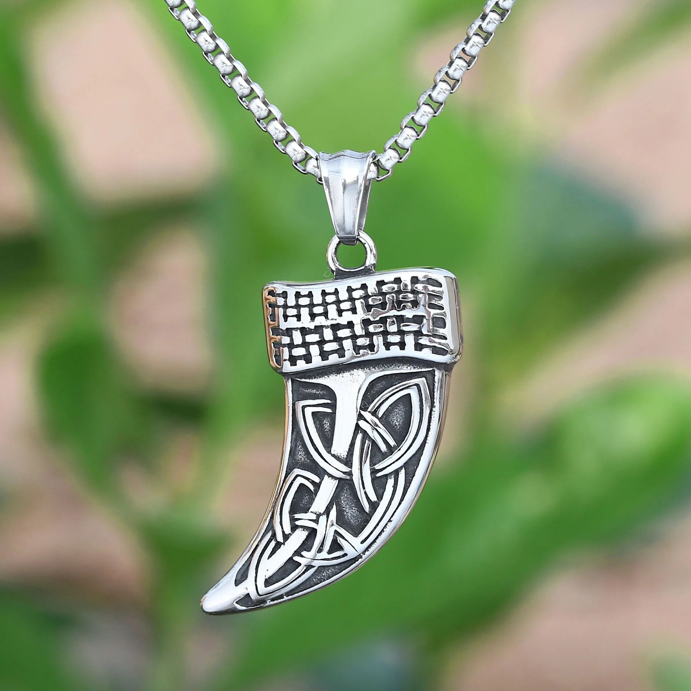 Japanese Brand × Jewelry Retro Viking Knot Necklace 2025 Size ONE SIZE - 1 Thumbnail