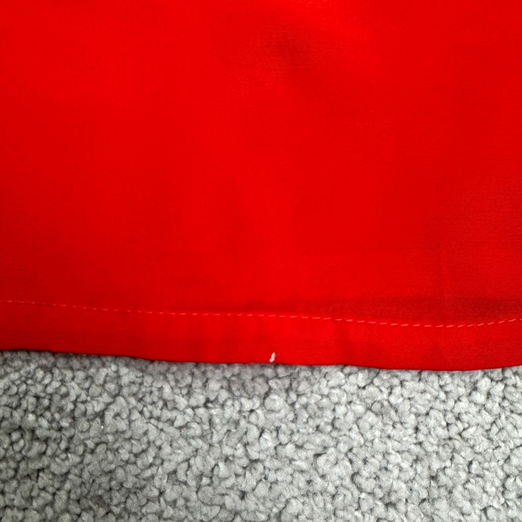 Vintage VINTAGE Judy Bond Satin Blouse Women L Red Crew Neck Short Sleeve Modern Classic Shirt Adult Regular Size Large Red Womens Blouse 80s Vintage ♪ Size L / US 10 / IT 46 - 7 Thumbnail