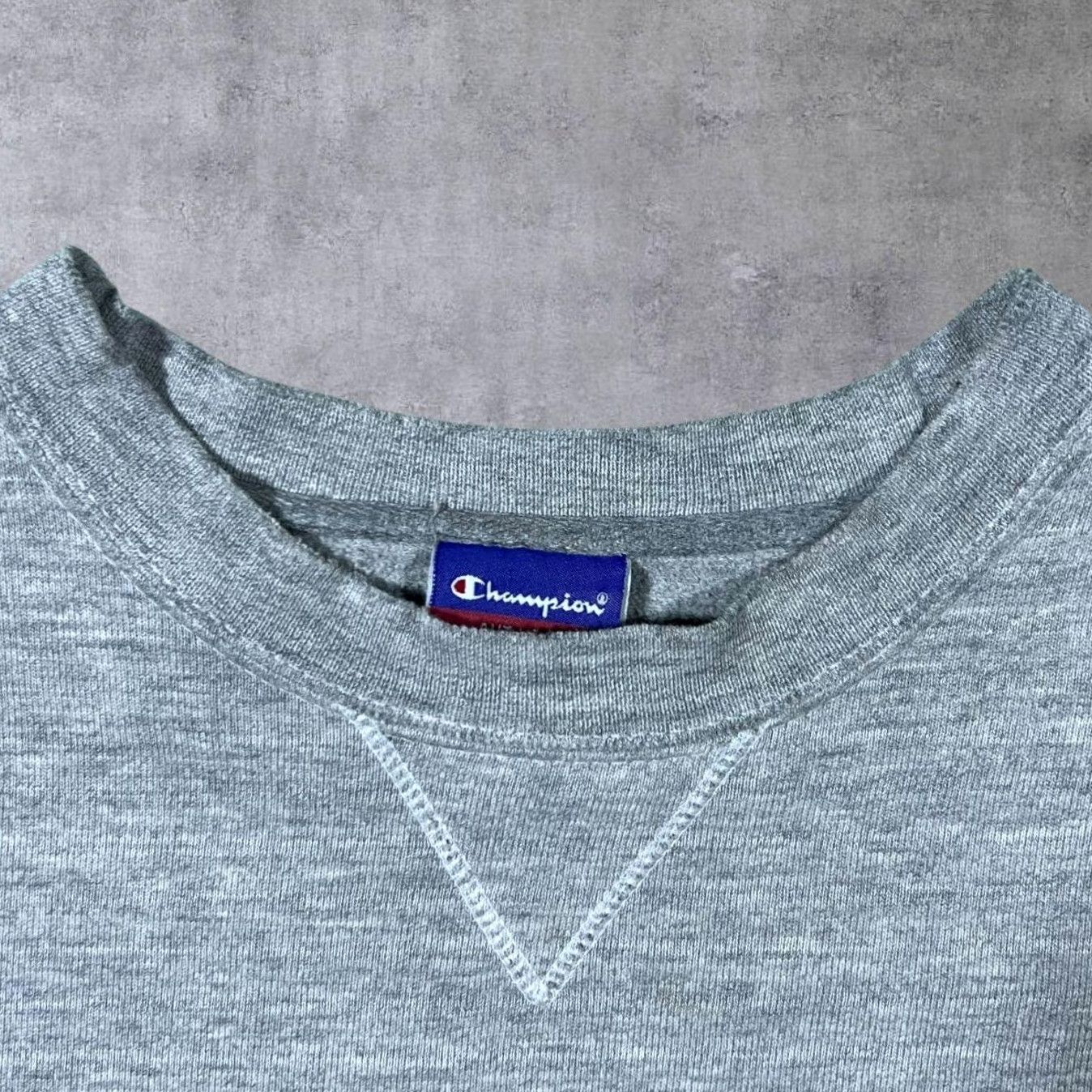 Champion VINTAGE Champion Sweatshirt Grey Embroidered Logo Made In Mexico XL Crewneck Mens Size US XL / EU 56 / 4 - 5 Thumbnail