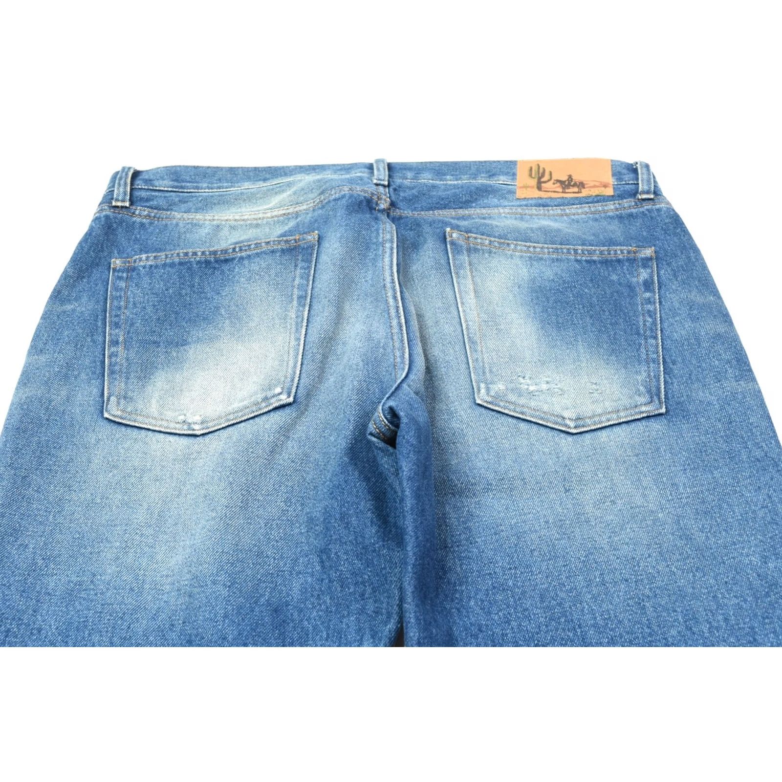 Alanui Alanui Jeans Mens 35 Blue Fad Slim Fit Tapered Leg Cotton Denim Made in Italy Jeans Mens 35 Blue Slim Tapered 5-Pocket Denim Italy Modern Classic Size US 35 - 7 Thumbnail