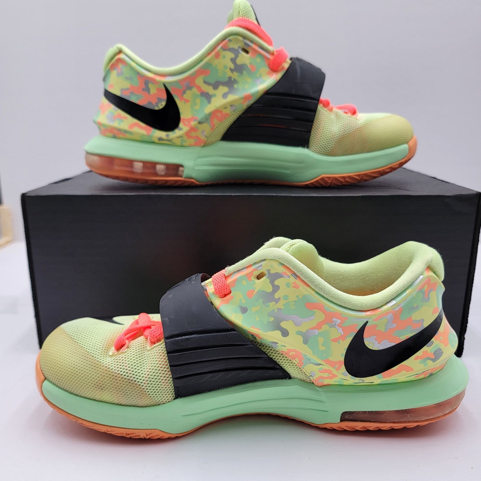 Nike Nike KD 7 GS 'Easter' Sz 6Y/7.5W 669942 304 (201) Size US 7.5 / IT 37.5 - 2 Thumbnail