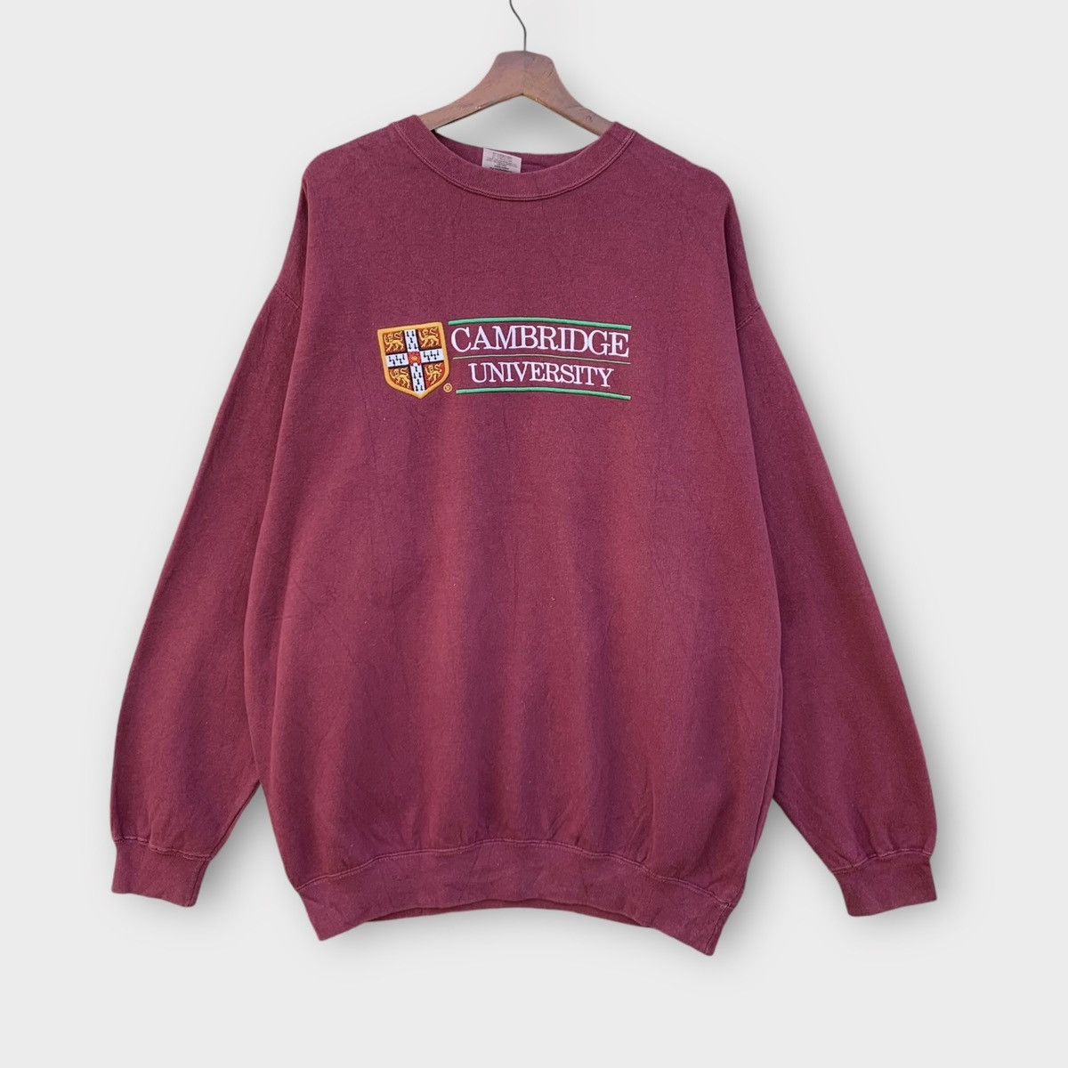 Vintage Vintage Oversized Cambridge University Embroidered Logo Size XL / US 12-14 / IT 48-50 - 1 Thumbnail