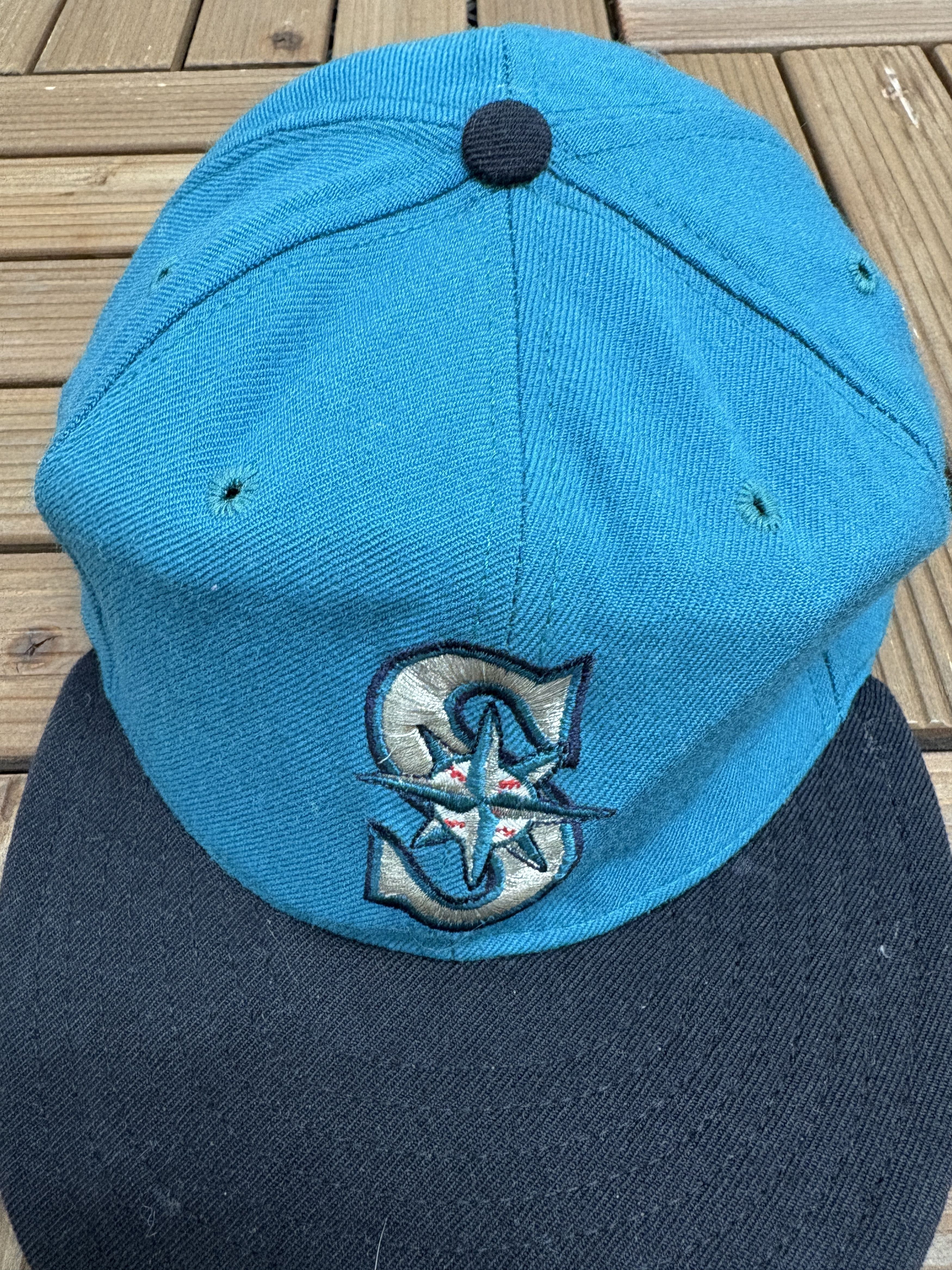 New Era × Vintage Seattle Mariners Embroidered Vintage Hat Cap Size 7 1/8 Size ONE SIZE - 3 Thumbnail