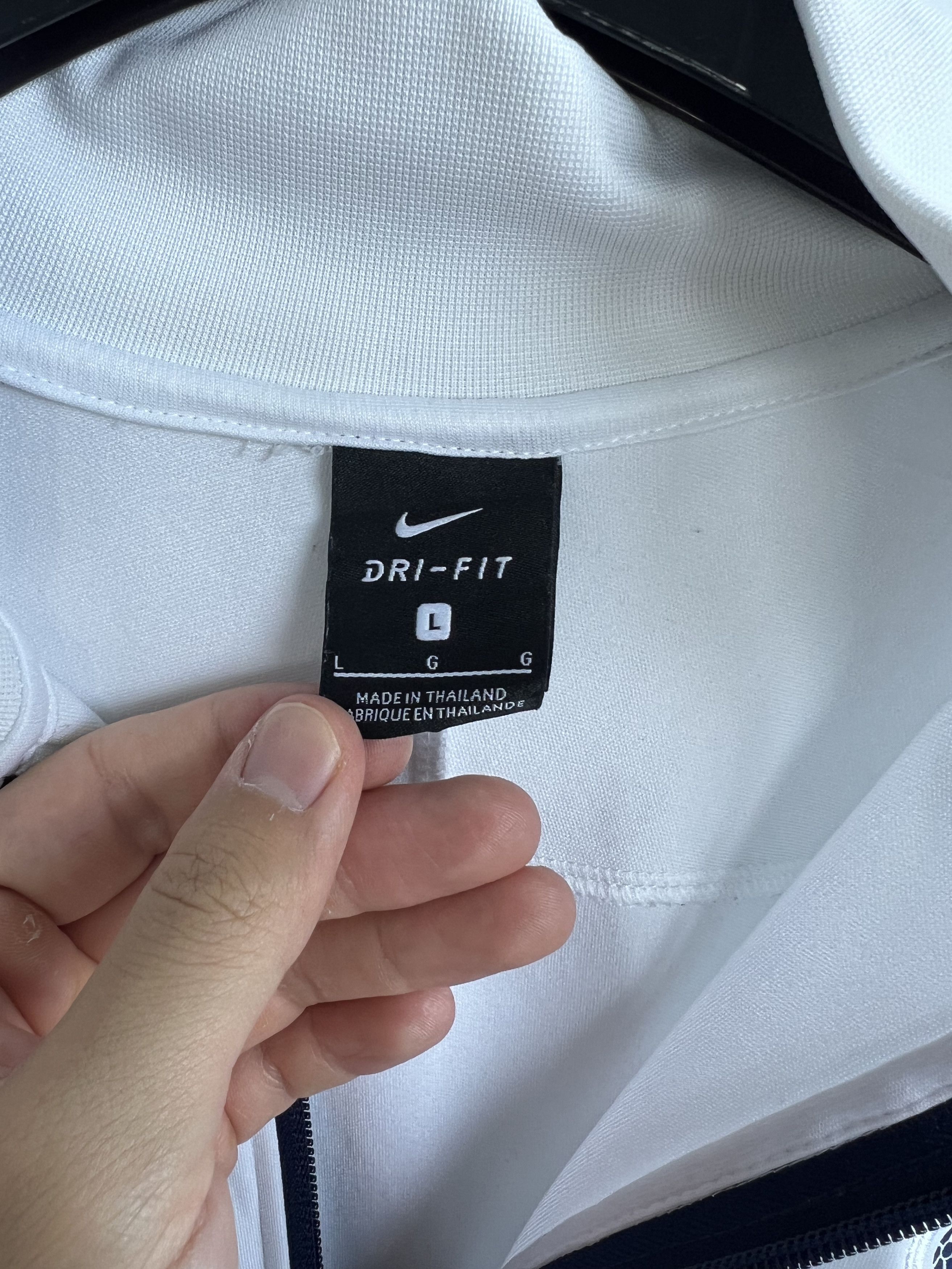 Nike Nike Tottenham Hotspur Sweatshirt Size US L / EU 52-54 / 3 - 5 Thumbnail