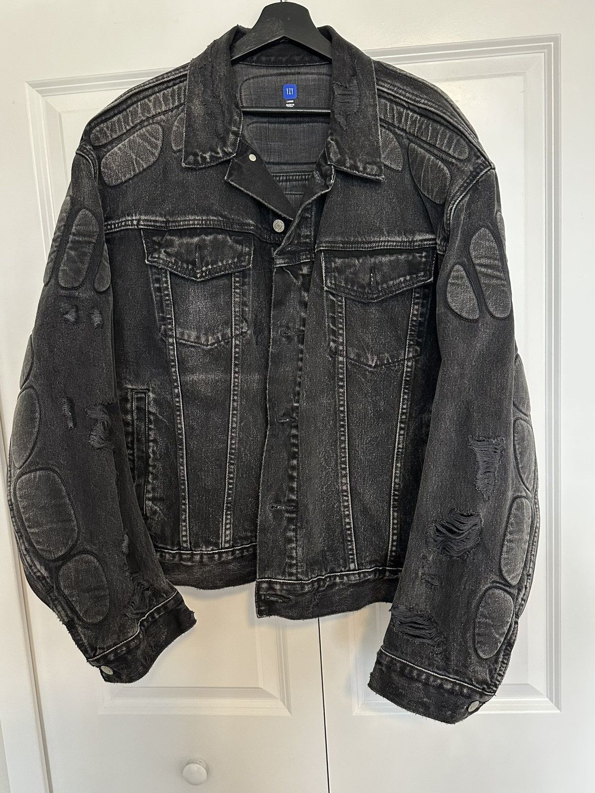 ジャケット・アウター YEEZY GAP BALENCIAGA DENIM JACKET BLACK ジャケット・アウター YEEZY GAP BALENCIAGA DENIM JACKET BLACK