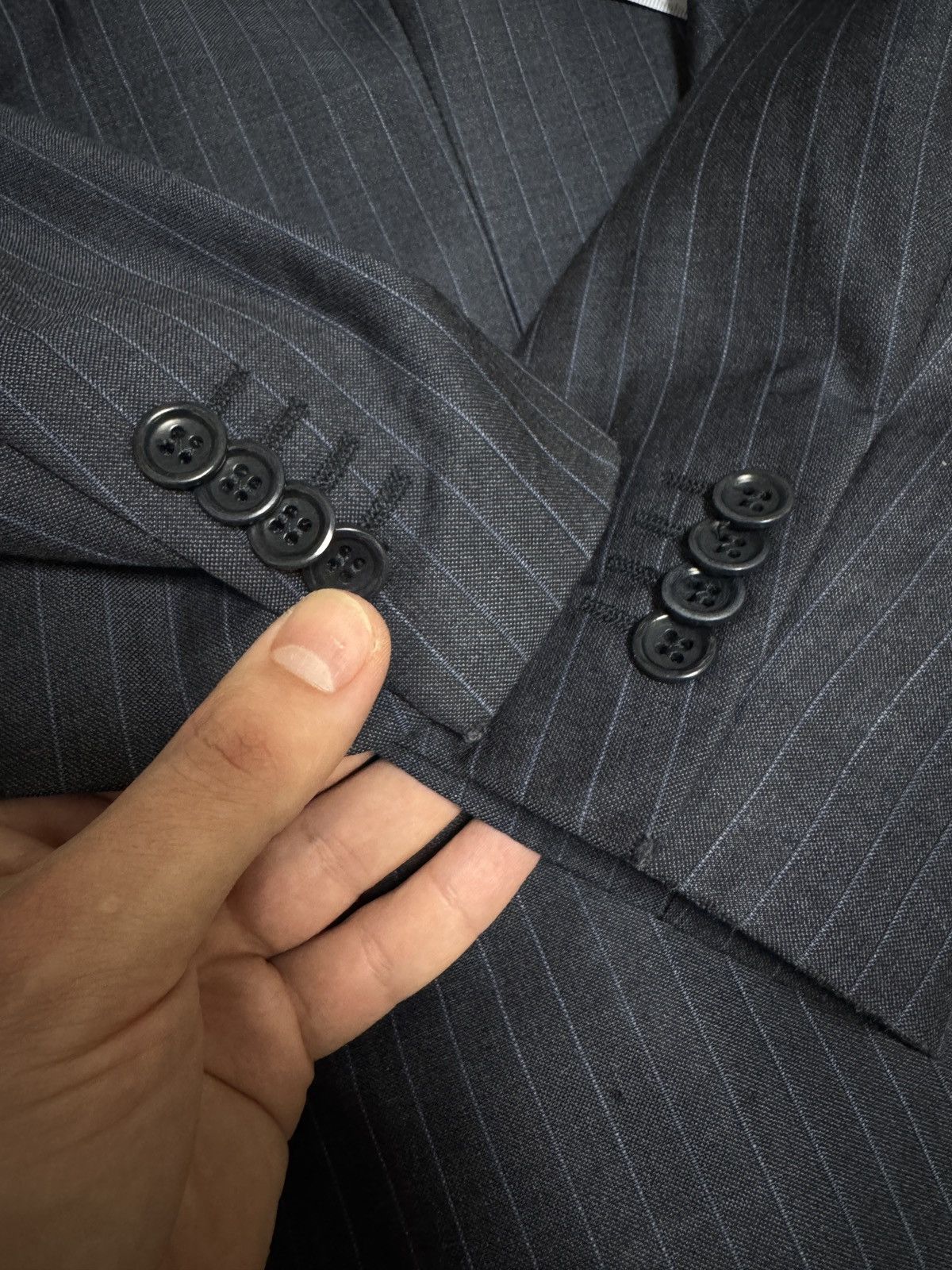Boggi Boggi Milano vintage wool navy blue striped 3 button suit Size 46R - 23 Thumbnail