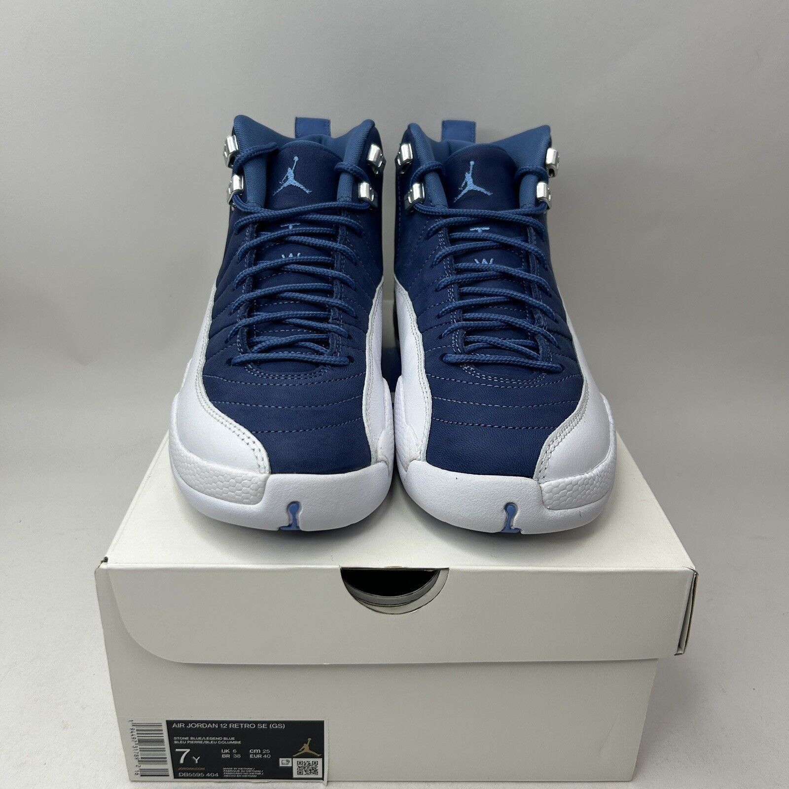 Jordan Brand Nike Air Jordan 12 Retro SE GS “Indigo/Legend Blue” 2023 Size US 8.5 / IT 38.5 - 2 Thumbnail