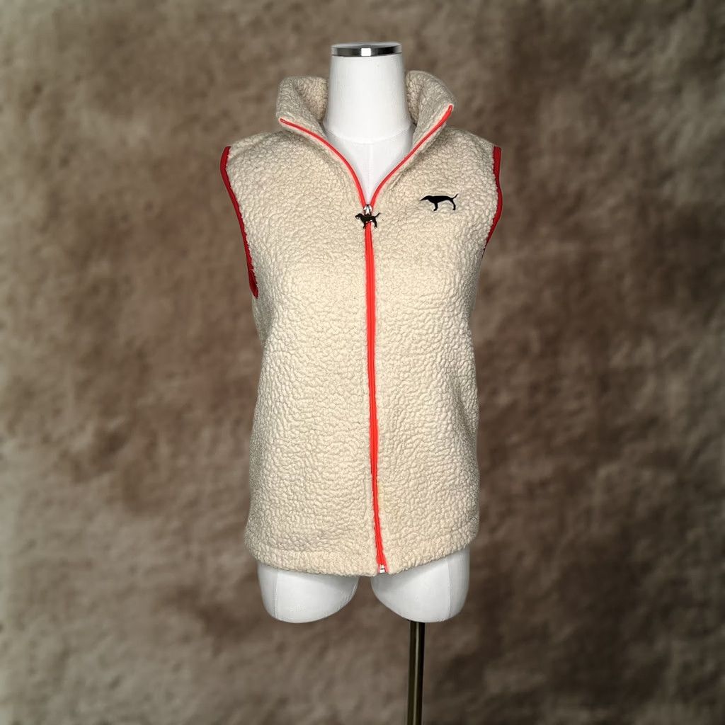 Victoria's Secret VINTAGE Victoria's Secret Pink Vest Full Zip Sleeveless Sherpa Logo Casual XS Cream Vest Womens Size XS / US 0-2 / IT 36-38 - 1 Thumbnail