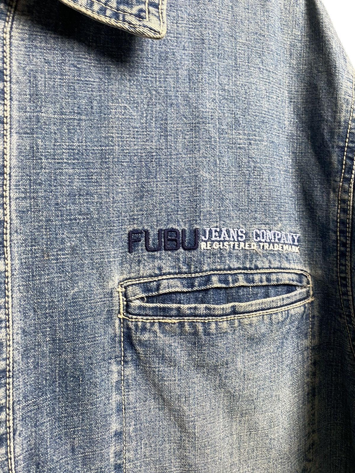 Fubu × Vintage Vintage 90's Fubu Jeans Heavy Denim Wax Jacket Size US XL / EU 56 / 4 - 2 Thumbnail