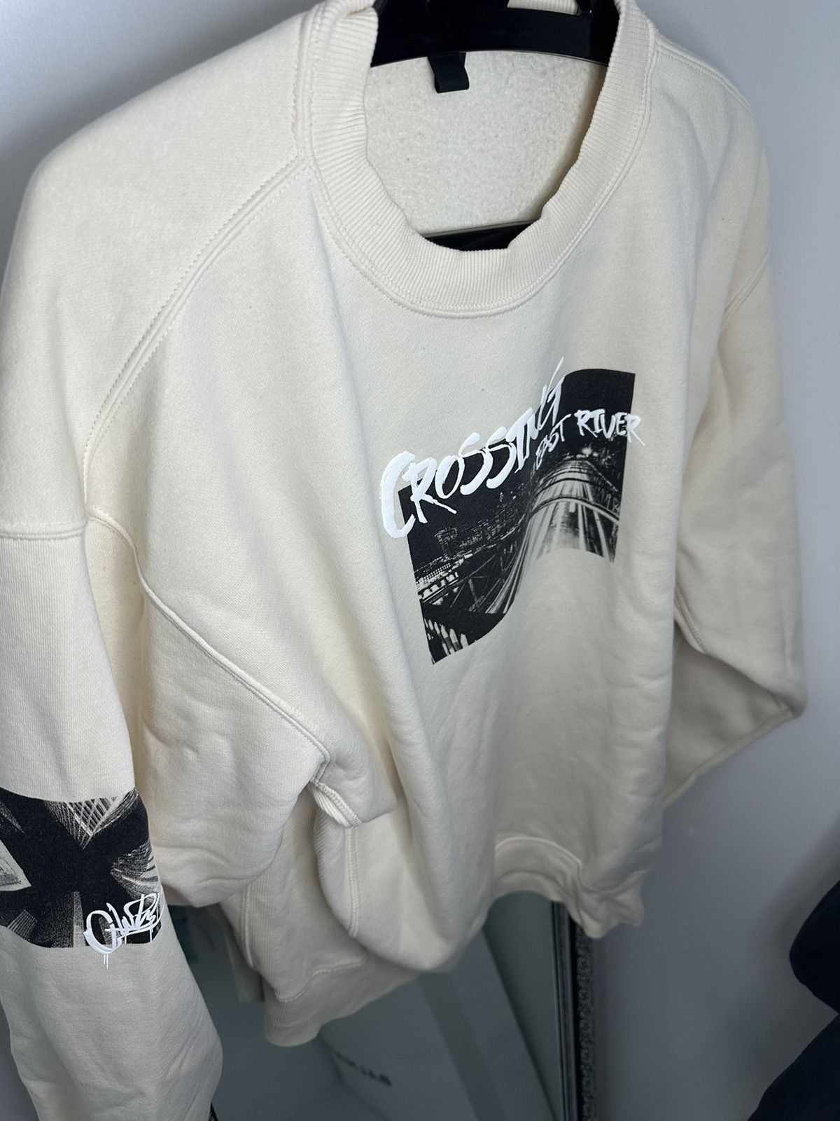 H&M Loose Fit Sweatshirt Size US M / EU 48-50 / 2 - 2 Thumbnail