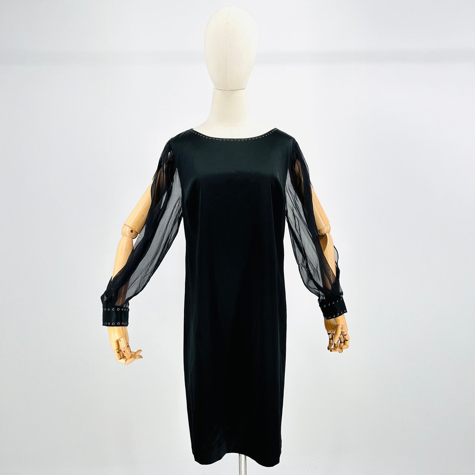 Elie Tahari Black Studded Satin Shift Dress with Silk Sleeves Size XL / US 12-14 / IT 48-50 - 1 Thumbnail