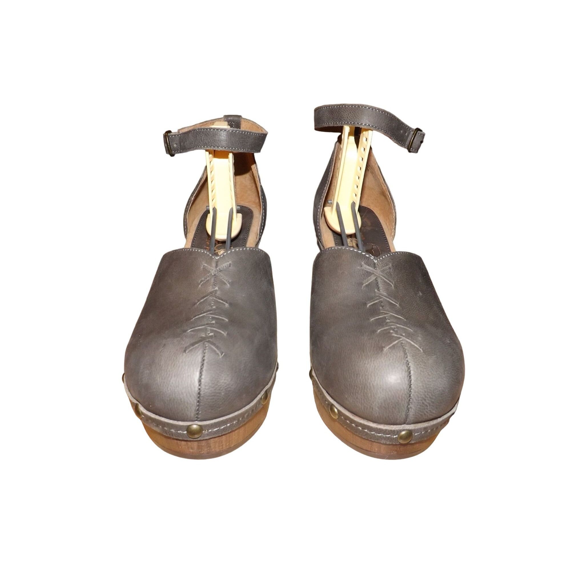 Other Sbicca Donerail Block Heels Women Sz 11 Leather Studded Stra Size US 11 / IT 41 - 3 Thumbnail