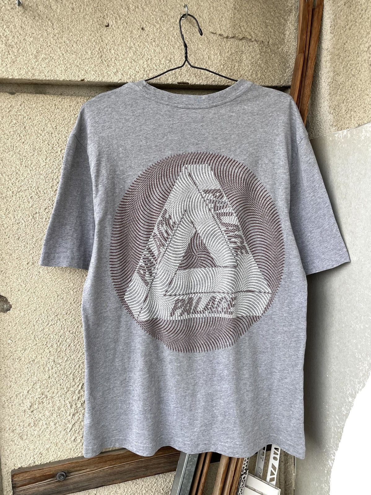 Palace Vintage Palace Skateboards Tri-Ferg Logo T-Shirt Size XL Size US XL / EU 56 / 4 - 8 Thumbnail