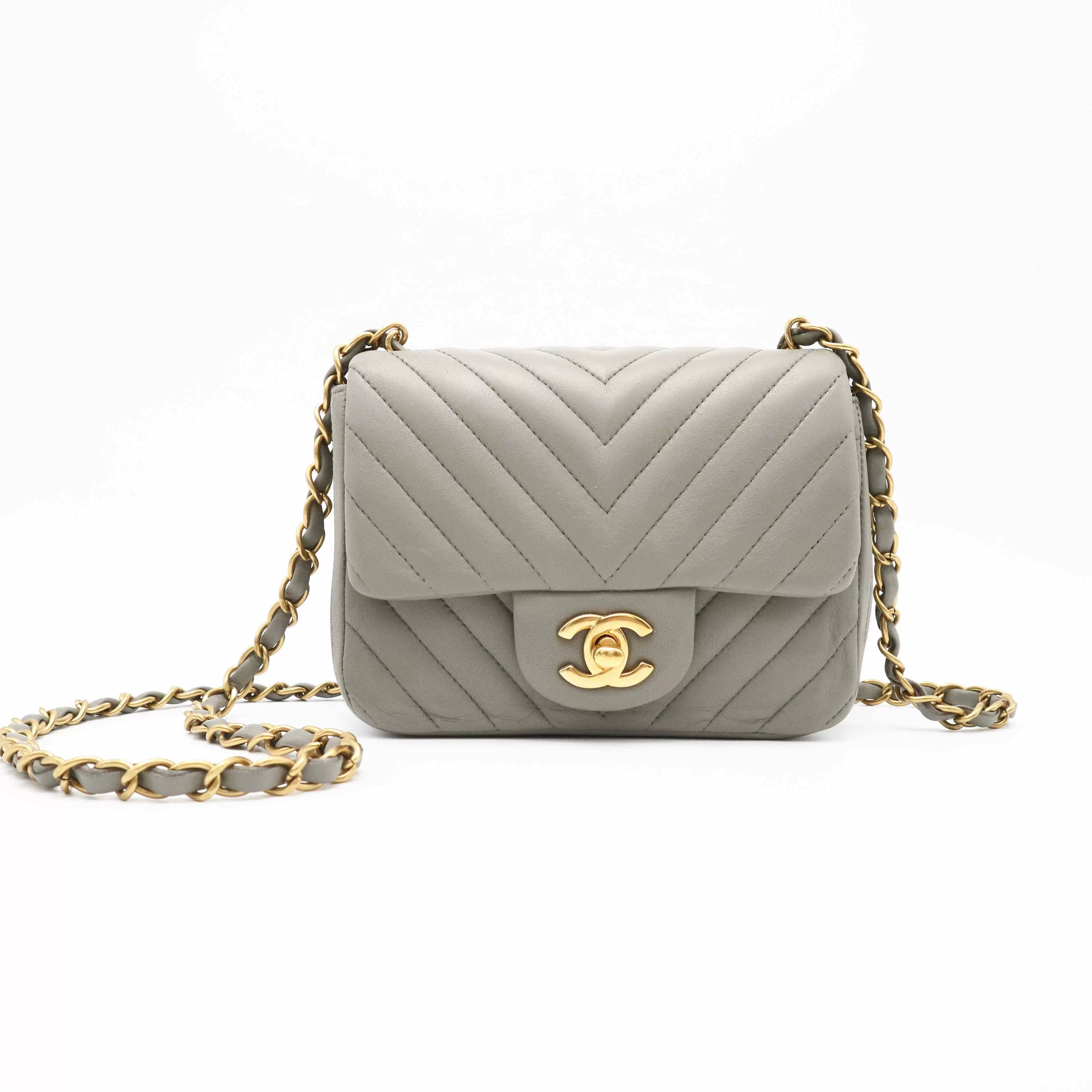 Chanel Pre-loved Bag Very good condition Size ONE SIZE - 1 Thumbnail