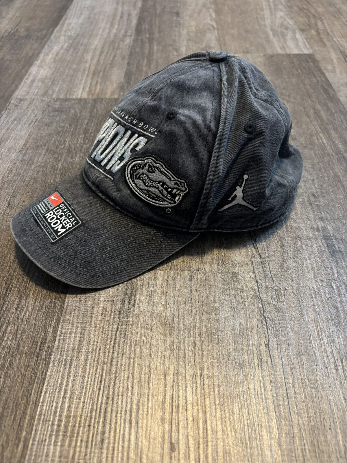 Jordan Brand 2018 Jordan Florida Gators Chick-Fil-A Peach Bowl Champs Hat Size ONE SIZE - 2 Thumbnail