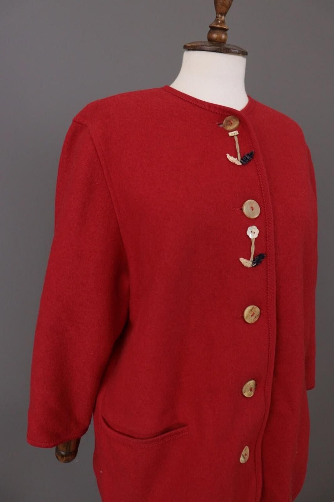 GIESSWEIN Giesswein Red Austeia Wool Jacket Size GB 36 / USA 10 / E 44 Size L / US 10 / IT 46 - 6 Thumbnail