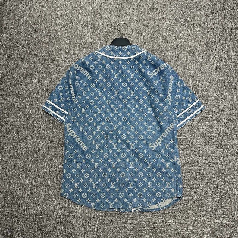 Louis Vuitton Louis Vuitton Denim short sleeves shirt Nextarrow-2505 Size US XS / EU 42 / 0 - 5 Thumbnail
