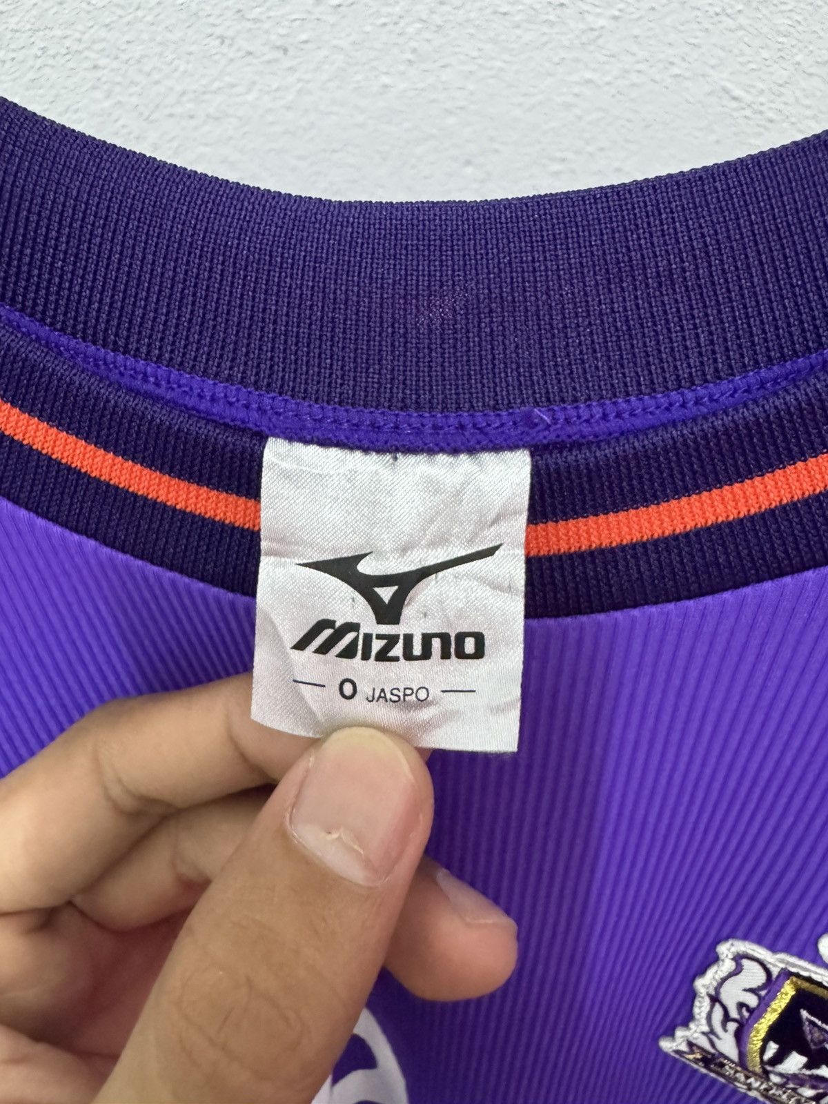 Japanese Brand × Vintage Sanfrecce Hiroshima 2005 Home Long Sleeve Jersey Shirt Size US L / EU 52-54 / 3 - 6 Thumbnail