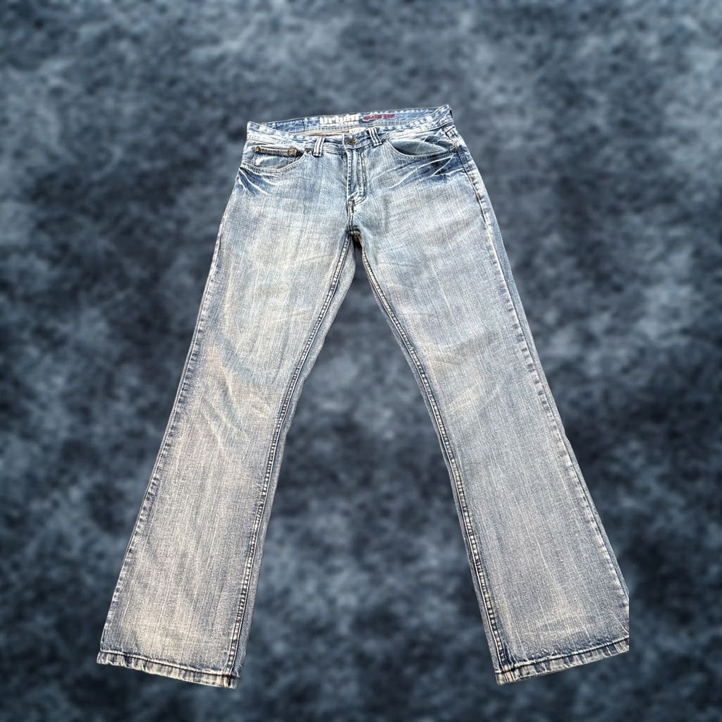Vintage VINTAGE Urban Pipeline Jeans Mens 34 Blue Relaxed Boot 34x33 Light Wash Flap Y2K Size US 34 / EU 50 - 1 Thumbnail