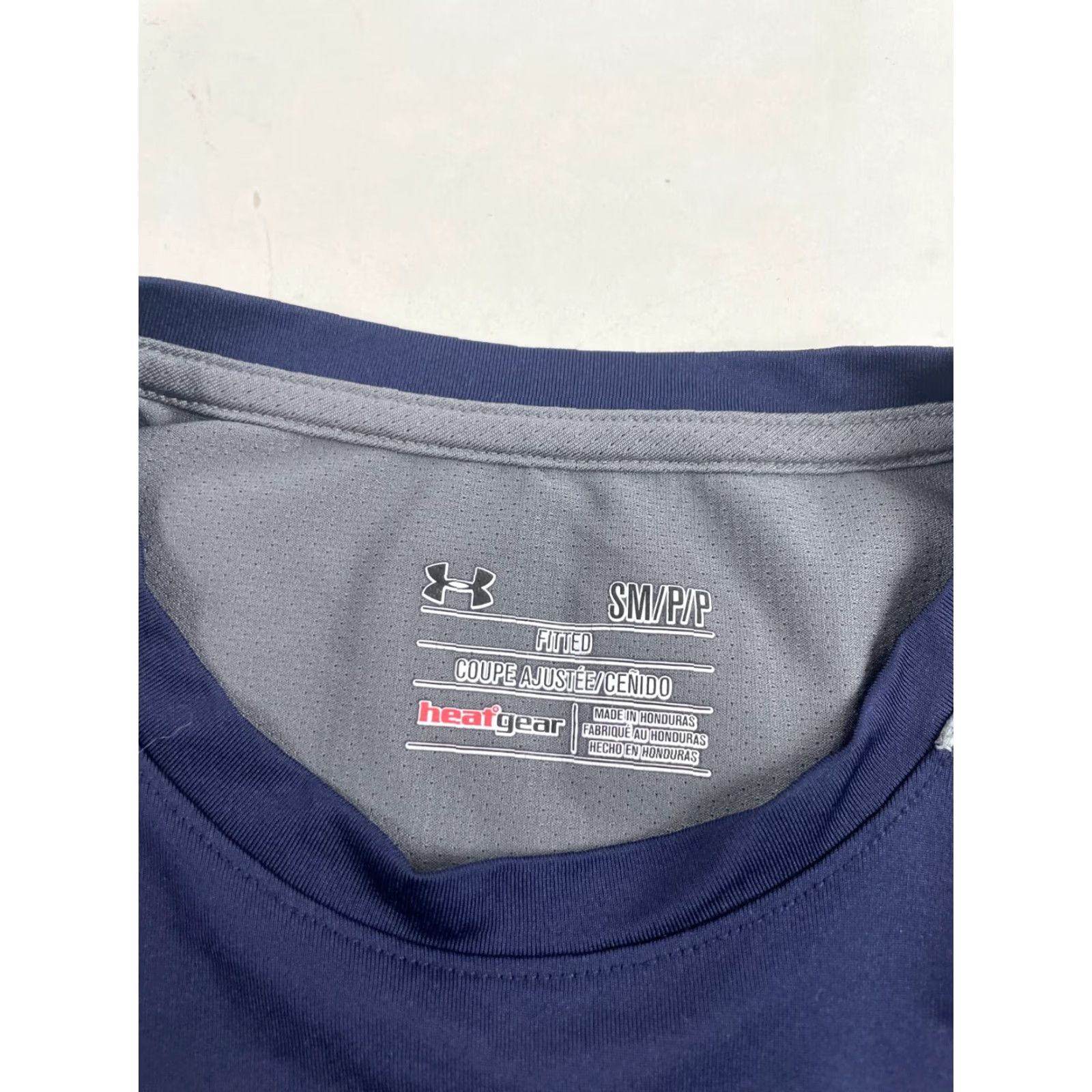 Under Armour Under Armour Workout Shirt Men's Small Blue Gray Fitted HeatGear Long Sleeve Crew Neck Pullover Size US S / EU 44-46 / 1 - 3 Thumbnail