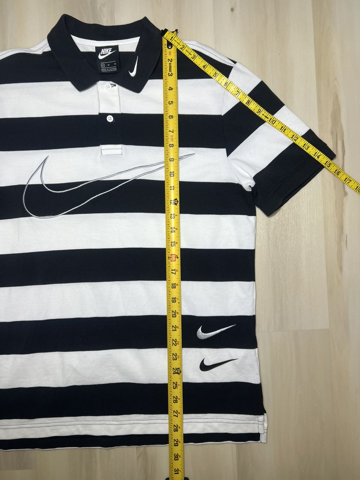 Nike Nike Swoosh Polo Mens Medium Black White Striped CJ4909-011 Size US M / EU 48-50 / 2 - 5 Thumbnail