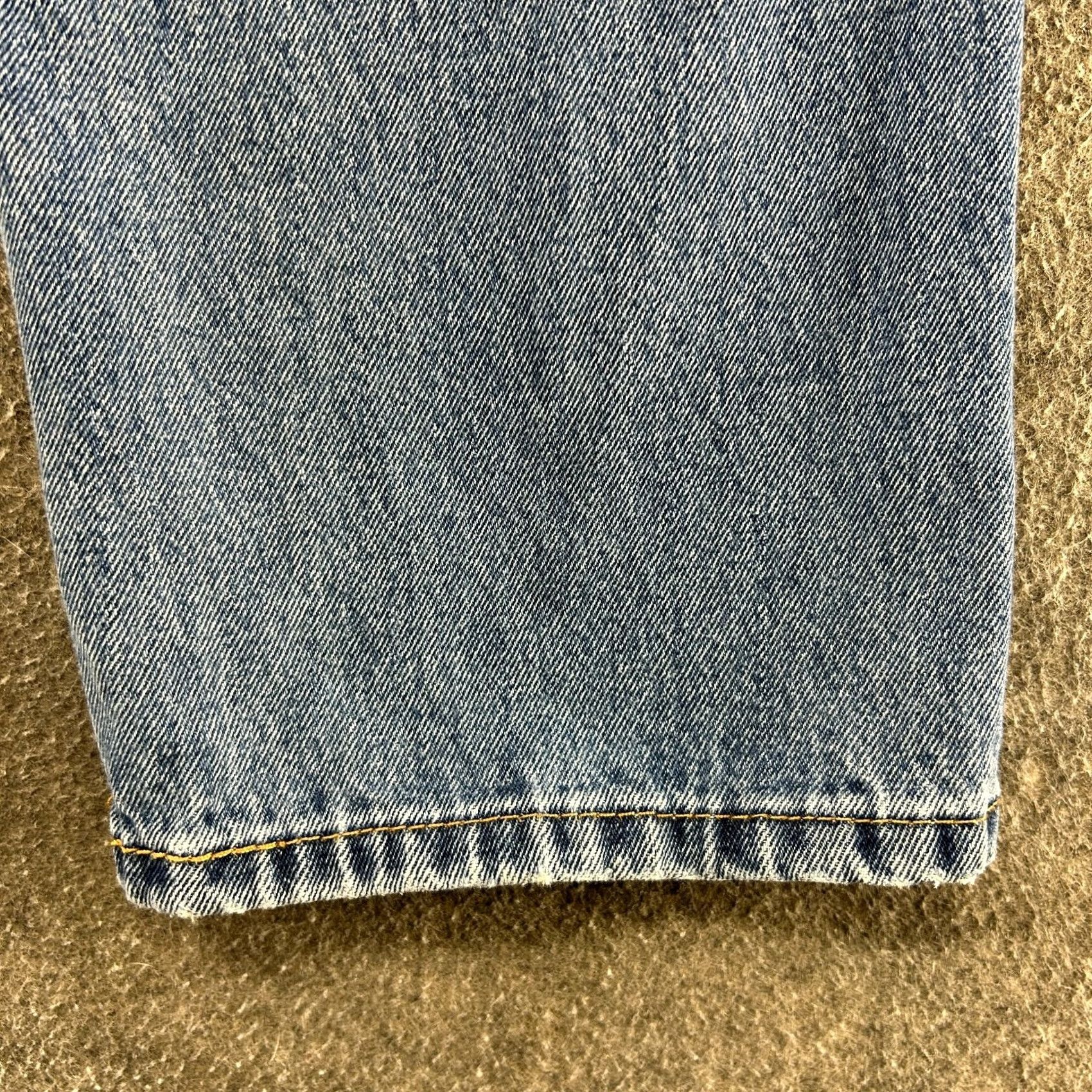 Levi's Levi's 505 Jeans Regular Fit Straight Blue Medium Wash Distressed 34x32 Mens Denim Cotton 100% Machine Washable Belt Loops 5-Pocket Size US 34 / EU 50 - 5 Thumbnail
