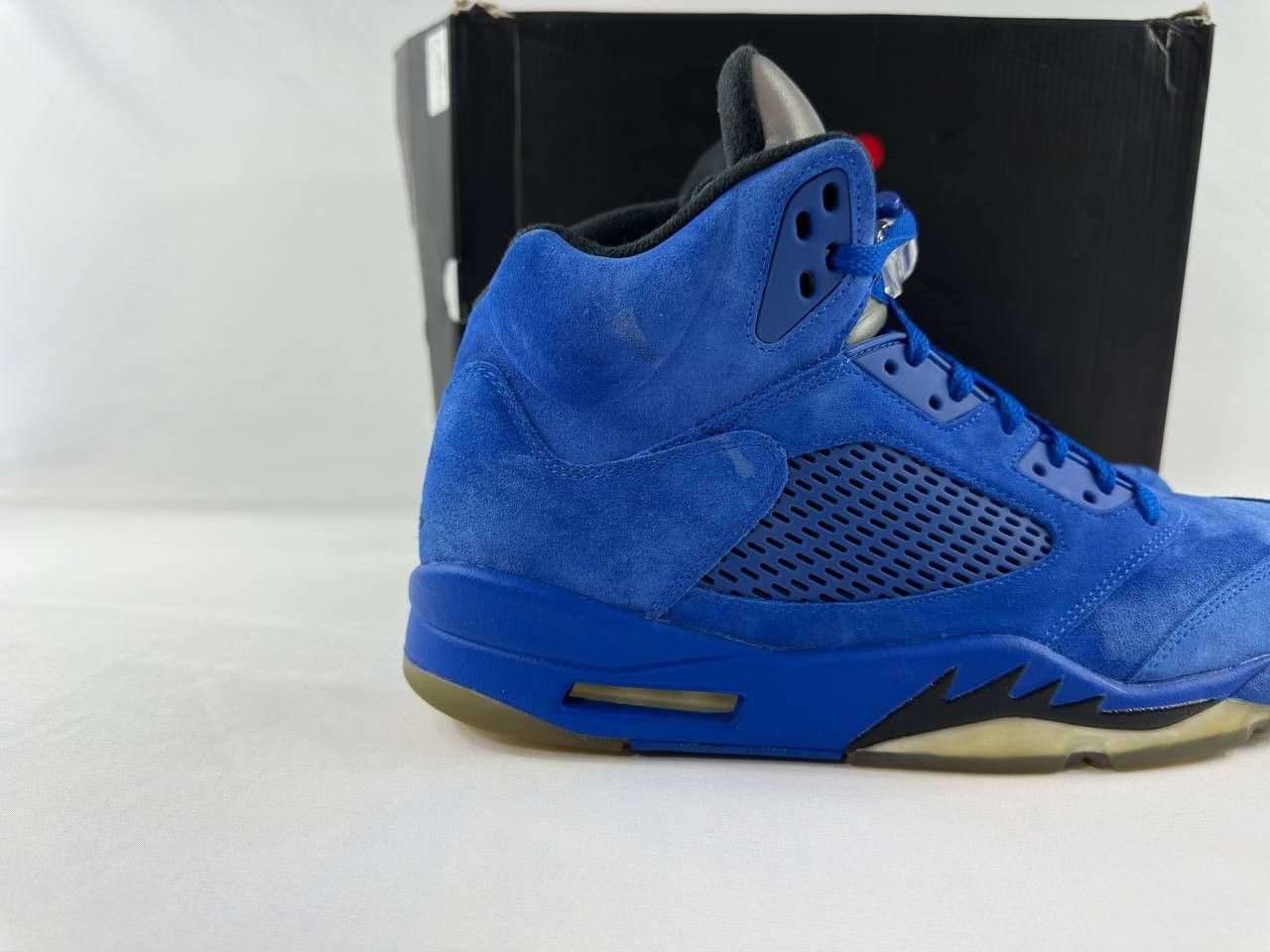 Nike Nike Air Jordan 5 Retro 'Blue Suede' 2017 136027-401 Size US 12 / EU 45 - 2 Thumbnail
