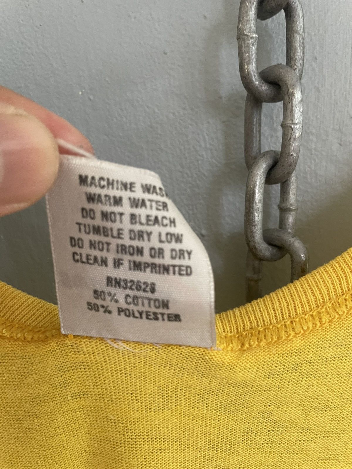 NBA Vintage 80s Lakers 32 Johnson tank top Size US XL / EU 56 / 4 - 6 Thumbnail
