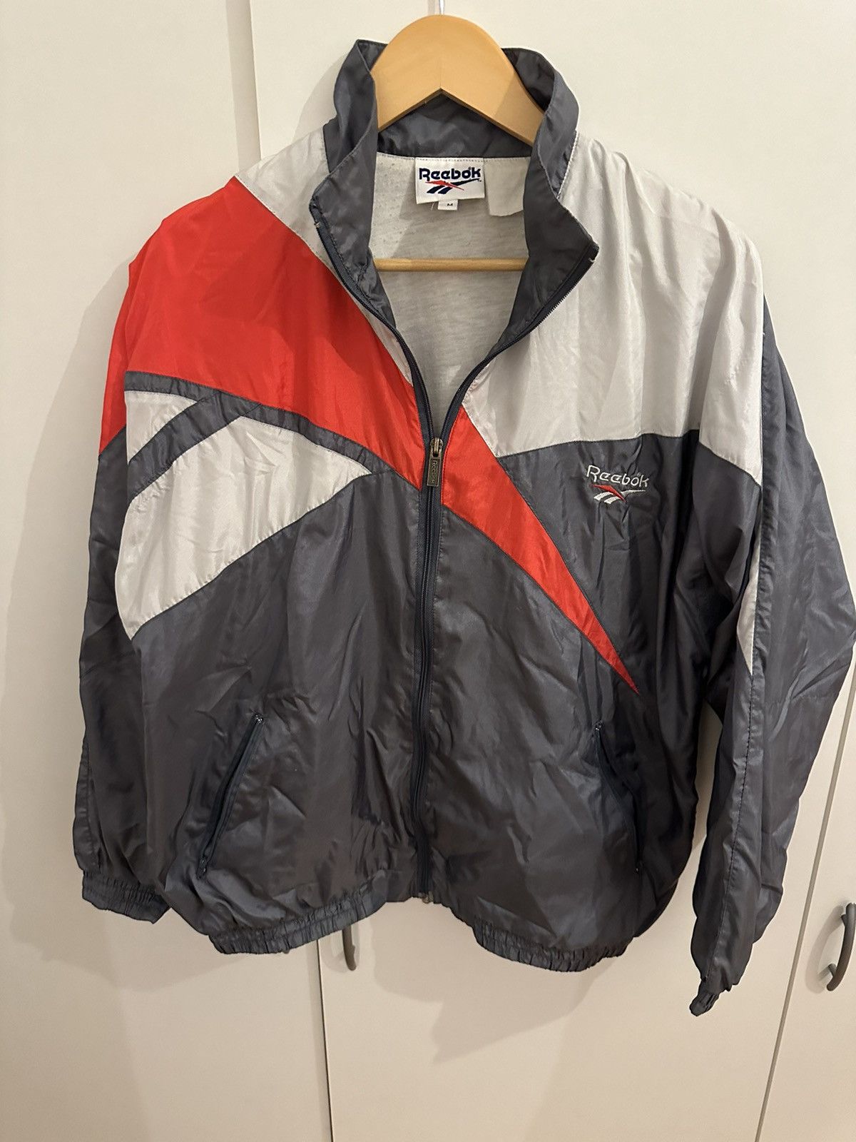 Reebok reebok Windbreaker Jacke Size M Retro Vintage Reebok JACKET Size US M / EU 48-50 / 2 - 1 Thumbnail