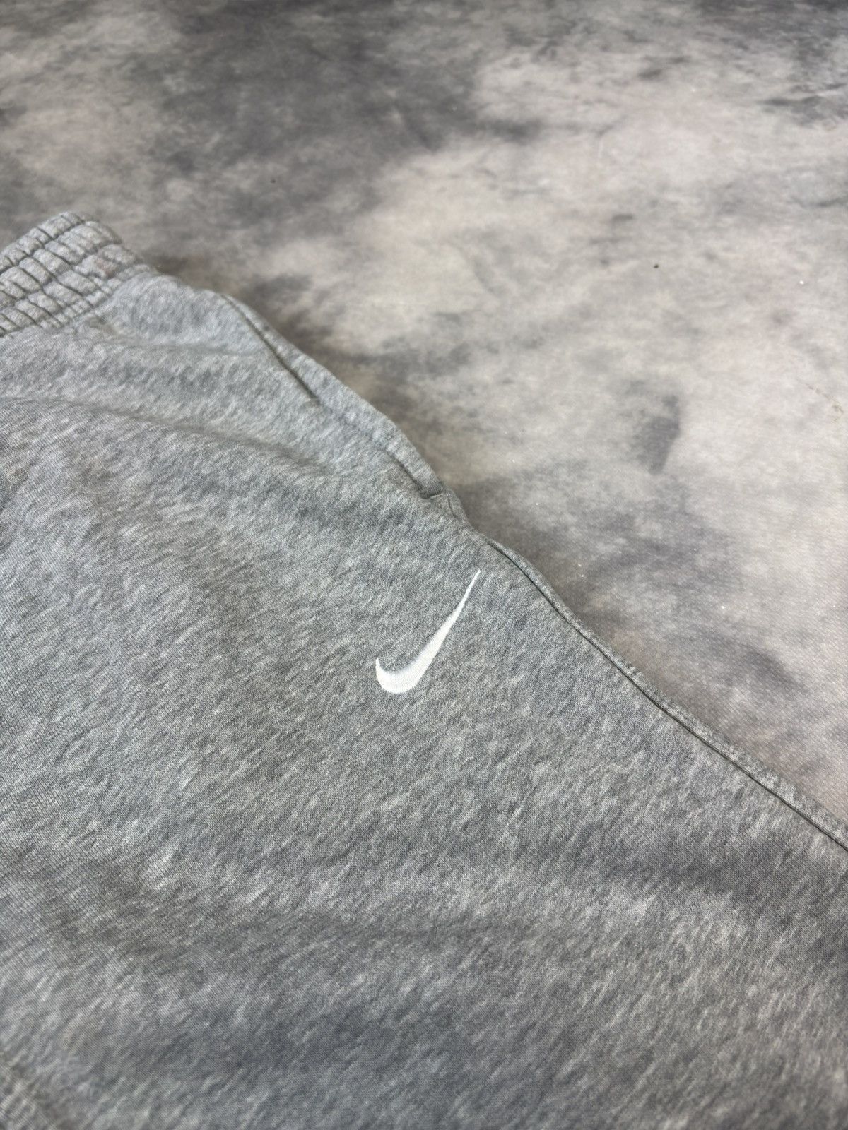 Nike × Vintage Vintage Nike Gray Baggy Sweatpants Joggers Size S Drill y2k Size US 32 / EU 48 - 2 Thumbnail