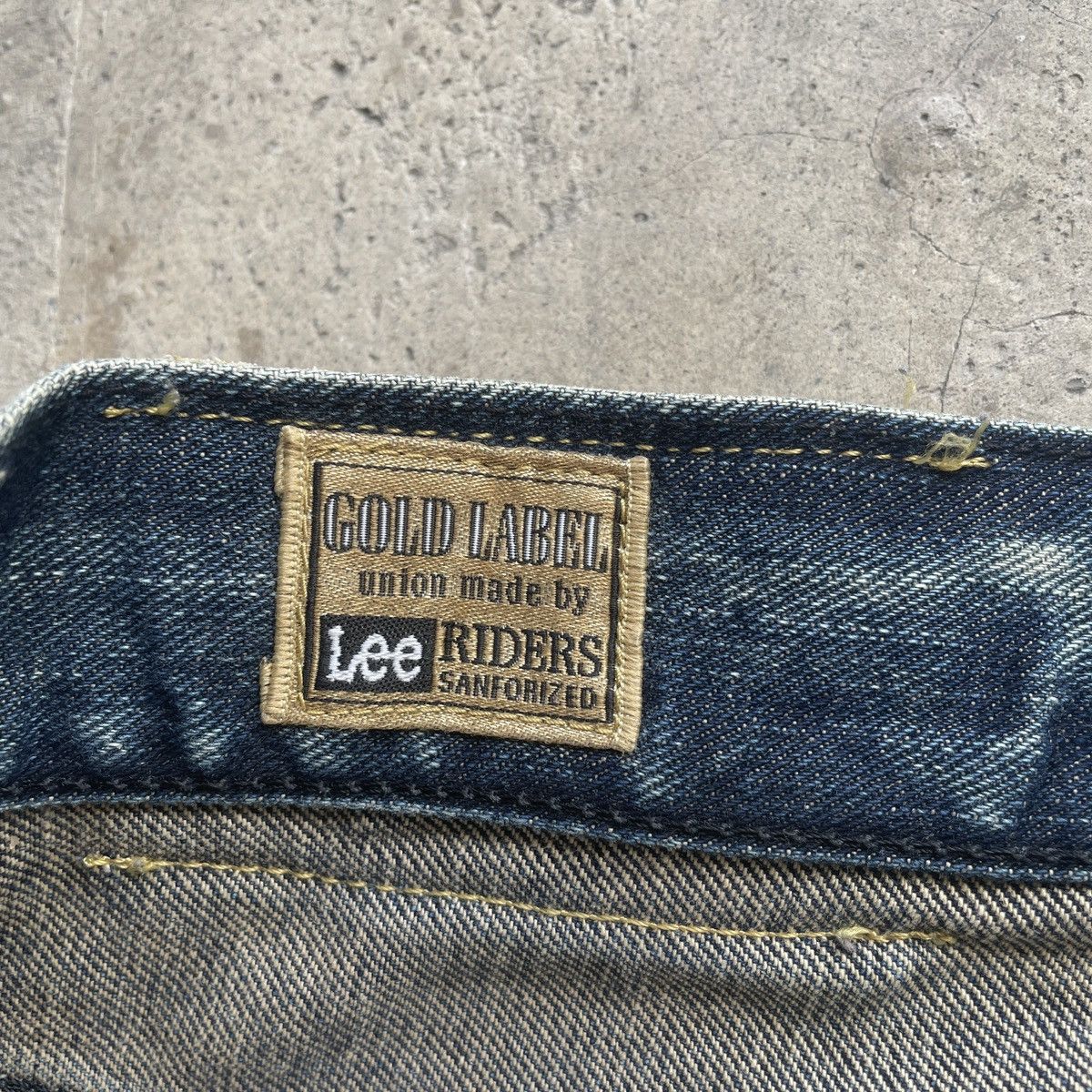 Japanese Brand × Jean × Vintage Vintage Japanese Brand Distressed Jeans Faded Denim Pants Size US 31 - 9 Thumbnail