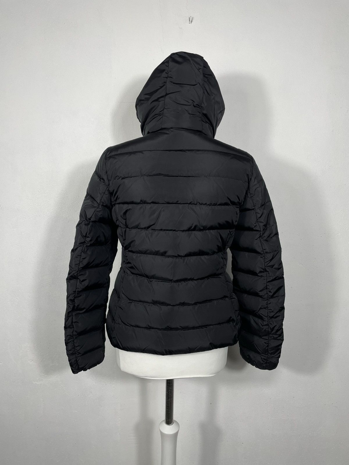 Designer × Moncler Moncler Black Puffer Hood Down Jakcet Coat Luxury Designer Size M / US 6-8 / IT 42-44 - 5 Thumbnail