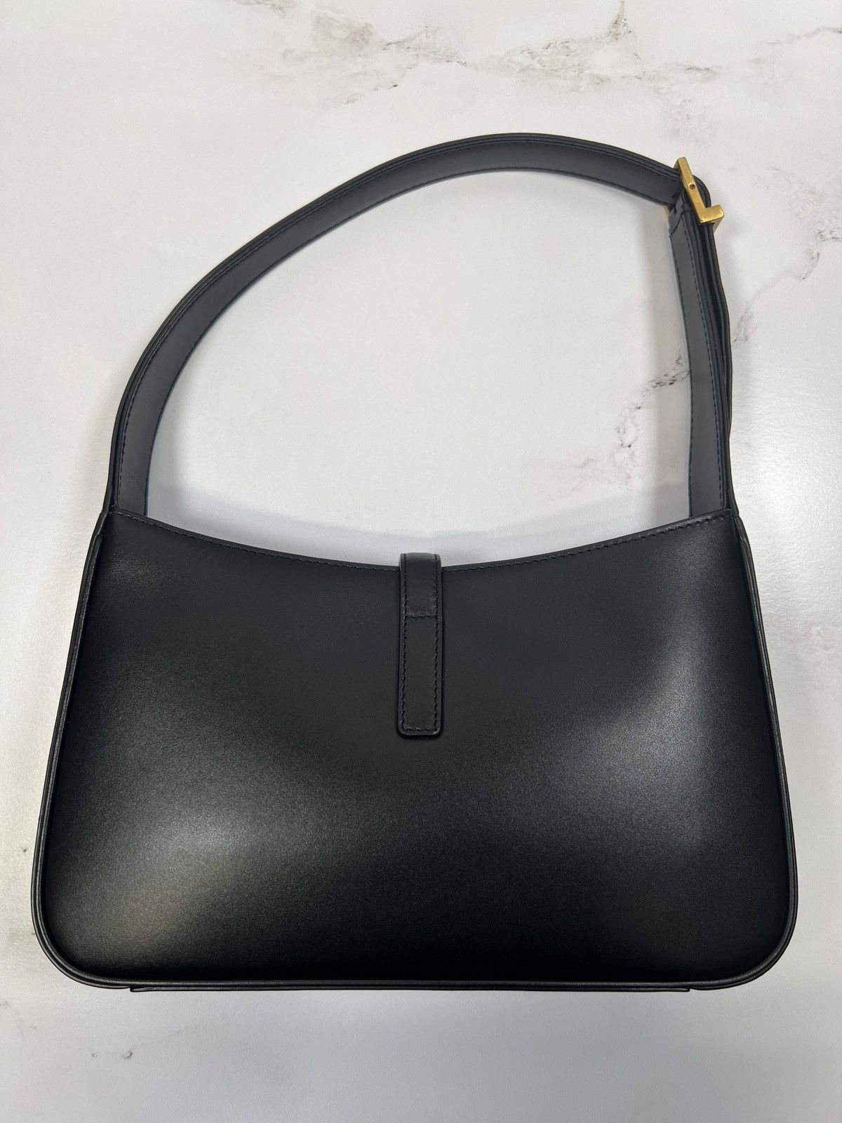 Yves Saint Laurent YSL Yves Saint Laurent Le 5 A 7 Hobo Shoulder Bag Purse Size ONE SIZE - 3 Thumbnail