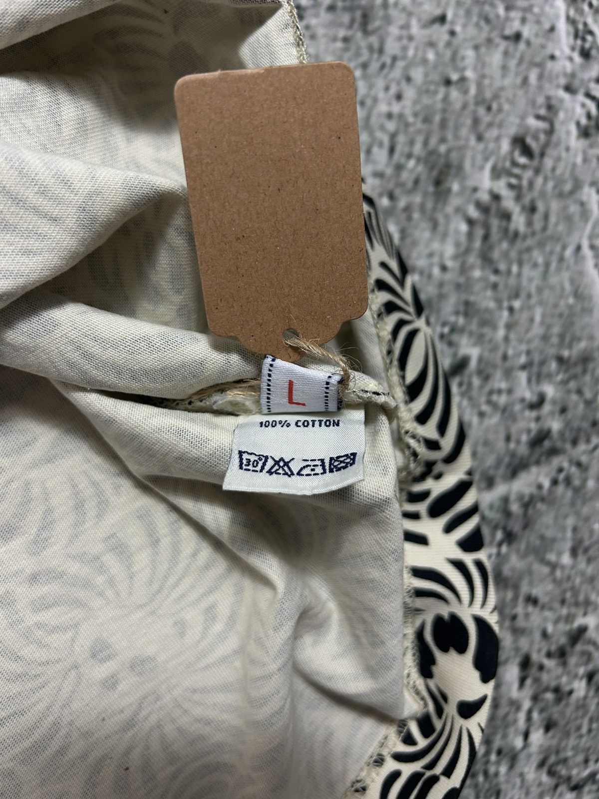 Evisu Evisu t-shirt vintage big logo seagull skull white black Size US L / EU 52-54 / 3 - 6 Thumbnail