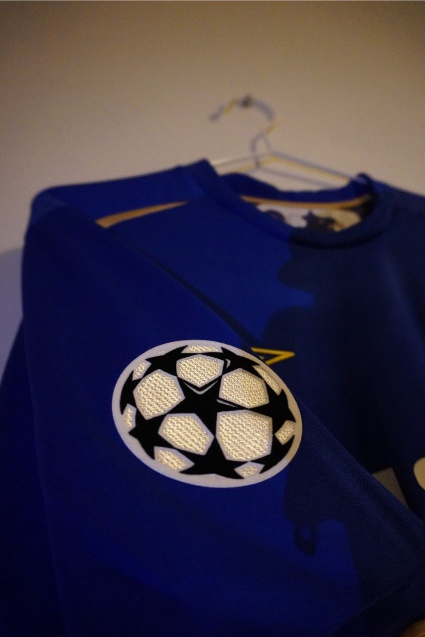 Umbro Retro Chelsea FC Football Jersey 2005-2006 Centenary Jersey Size US L / EU 52-54 / 3 - 4 Thumbnail