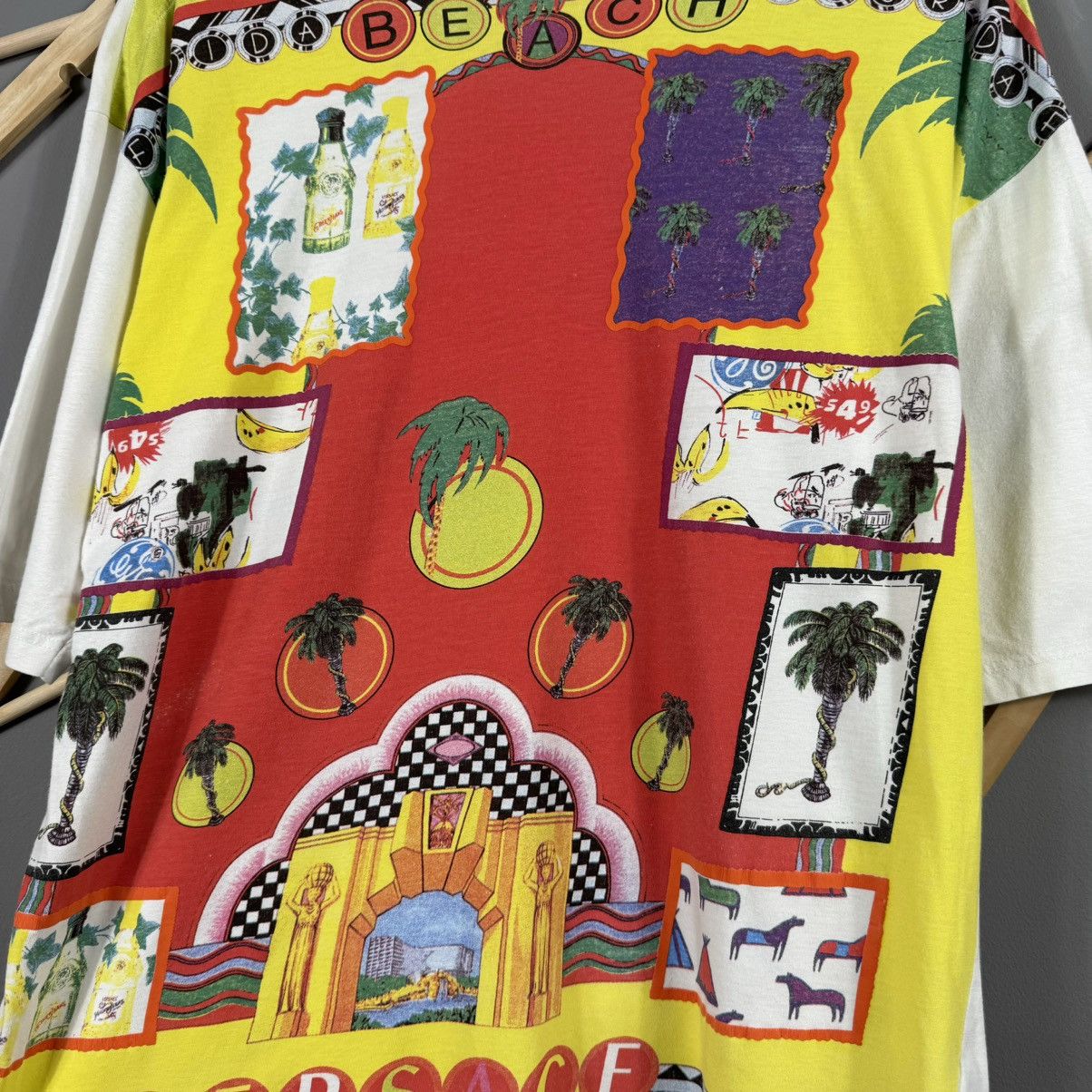 Versace × Versace Jeans Couture × Vintage Vintage 90s Versace Jeans Couture Florida Beach T-shirt Size US L / EU 52-54 / 3 - 6 Thumbnail