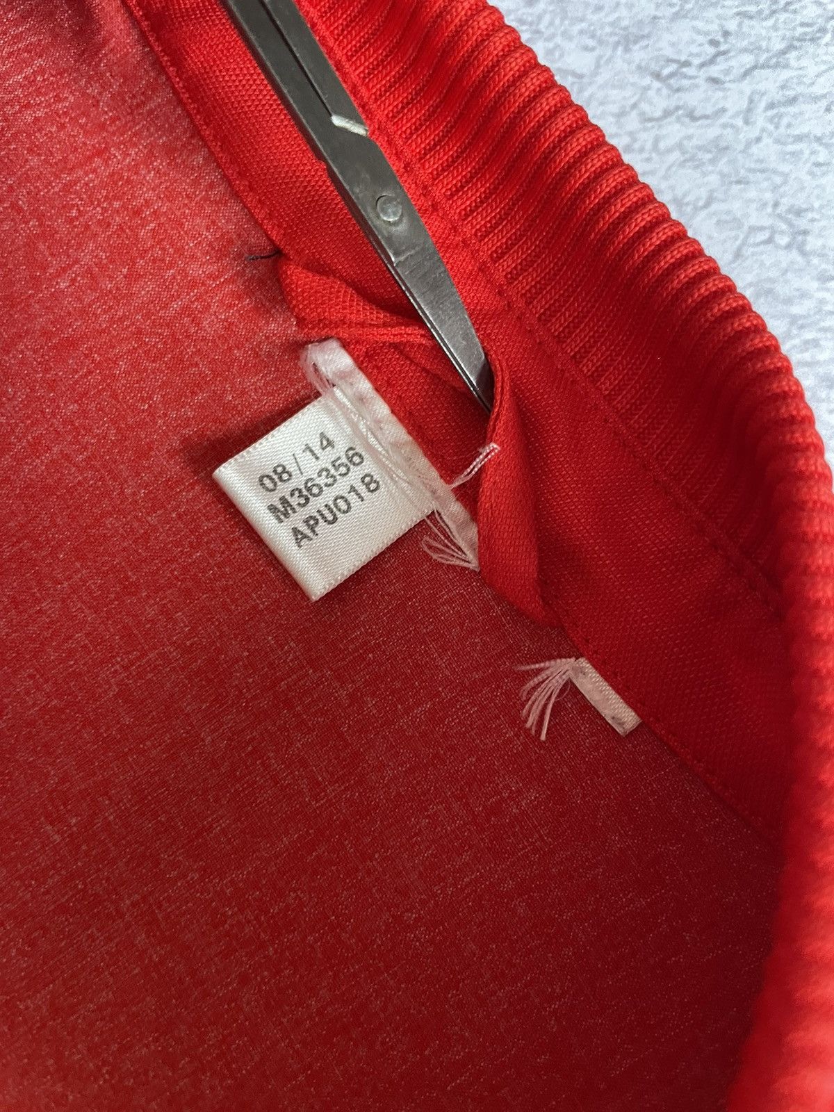 Vintage Adidas Bayern Munchen Zip Tracktop Jacket Y2K L Size US L / EU 52-54 / 3 - 7 Thumbnail