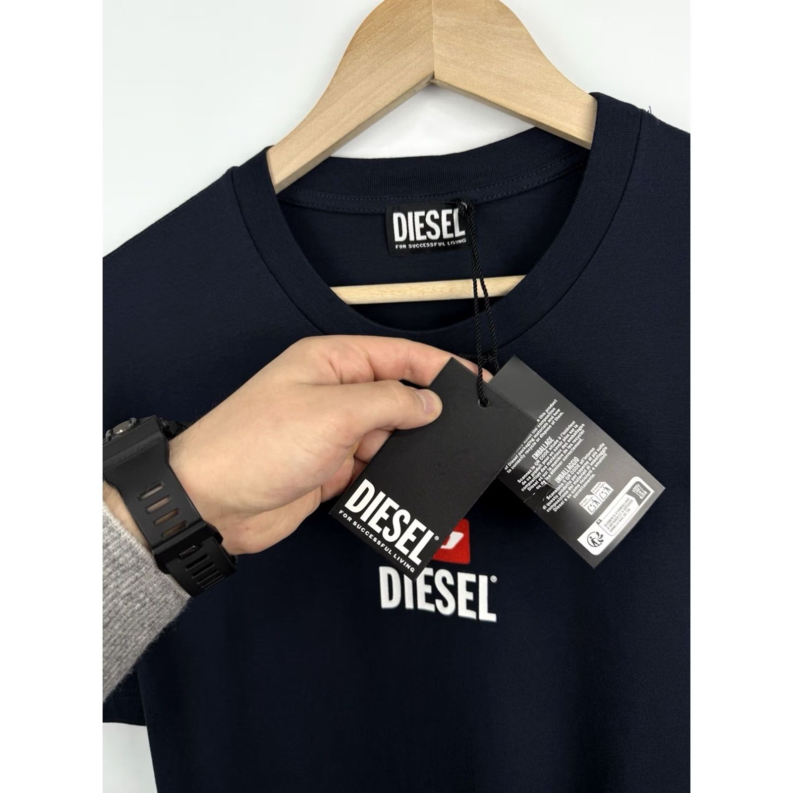 Diesel VINTAGE Diesel Velour Logo For Successful Living Classic T-Shirt XL Dark Blue Logo Mens XS? Size US XL / EU 56 / 4 - 5 Thumbnail