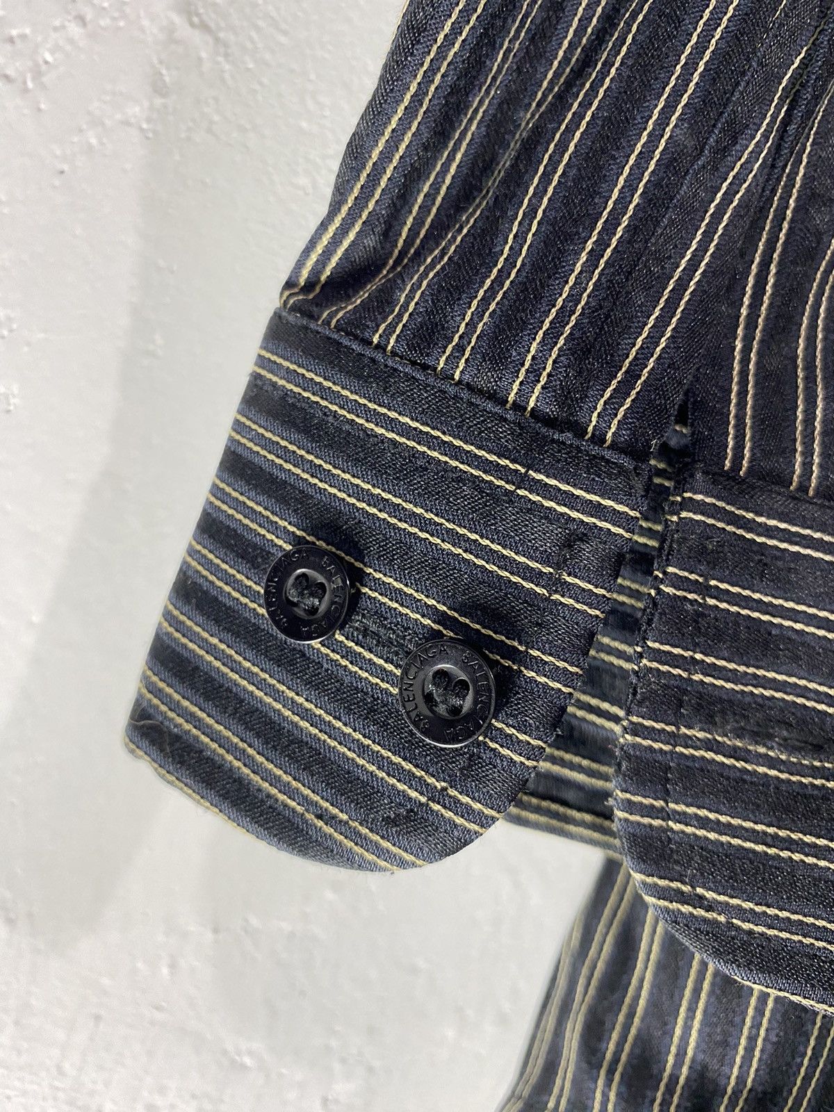 Balenciaga Vintage balenciaga striped button shirt Size US XL / EU 56 / 4 - 5 Thumbnail