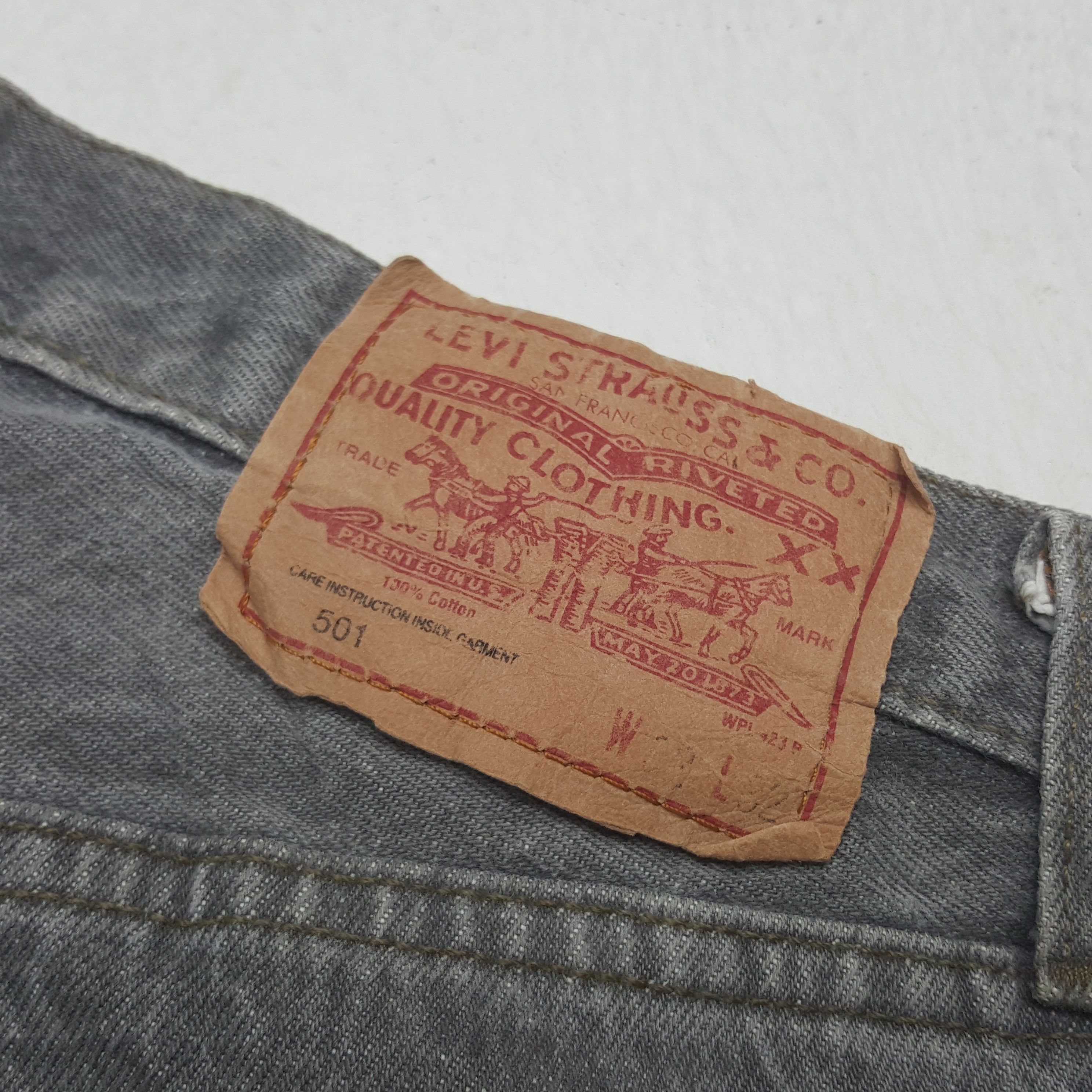 Levi's Vintage 90's Levi's 501 Regular Style Denim Jeans RR10 Size US 30 / EU 46 - 14 Thumbnail