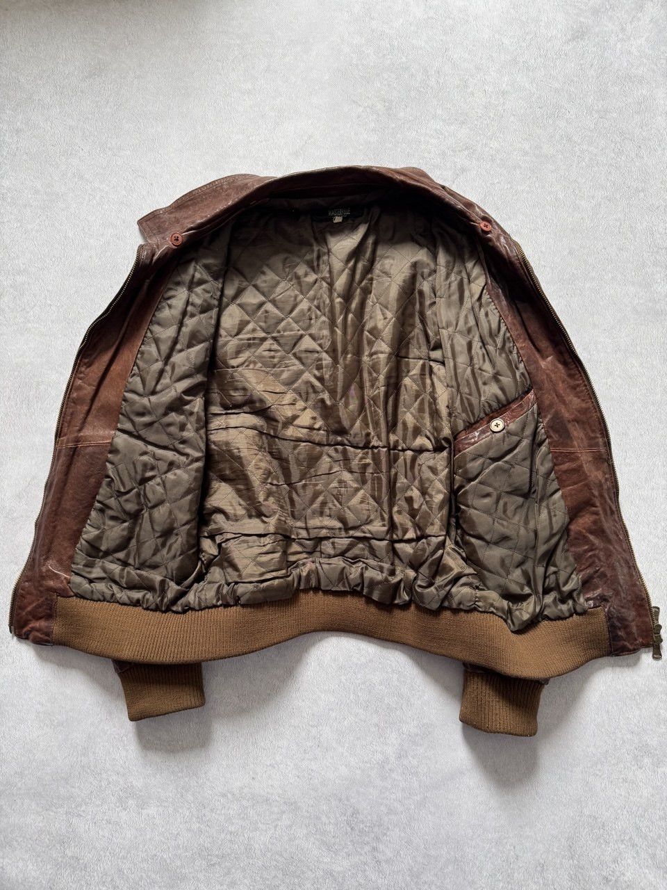 Leather Vintage Master Pelle Brown Leather Bomber Jacket Distressed Size US L / EU 52-54 / 3 - 9 Thumbnail